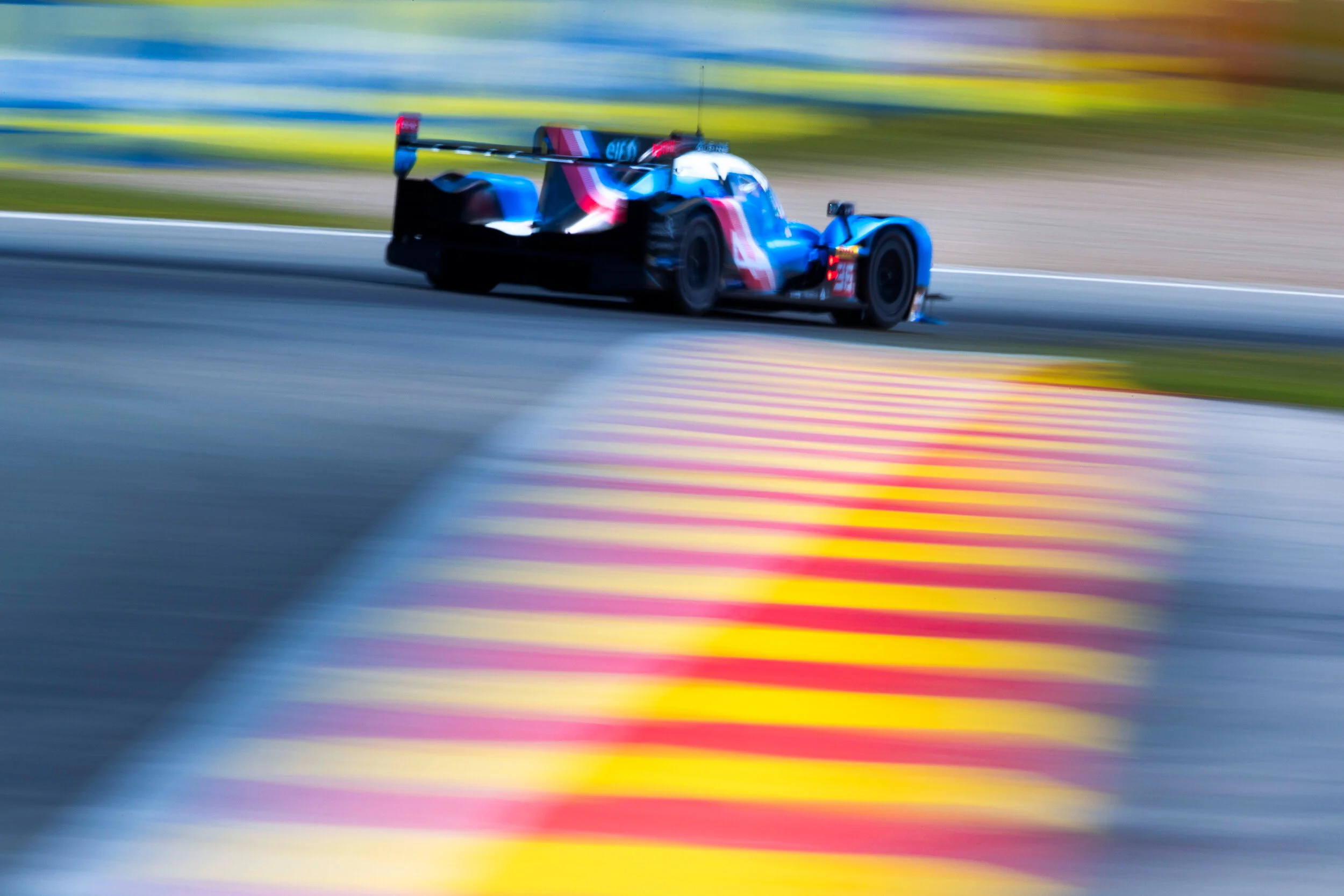 #36 Alpine A480 - Gibson