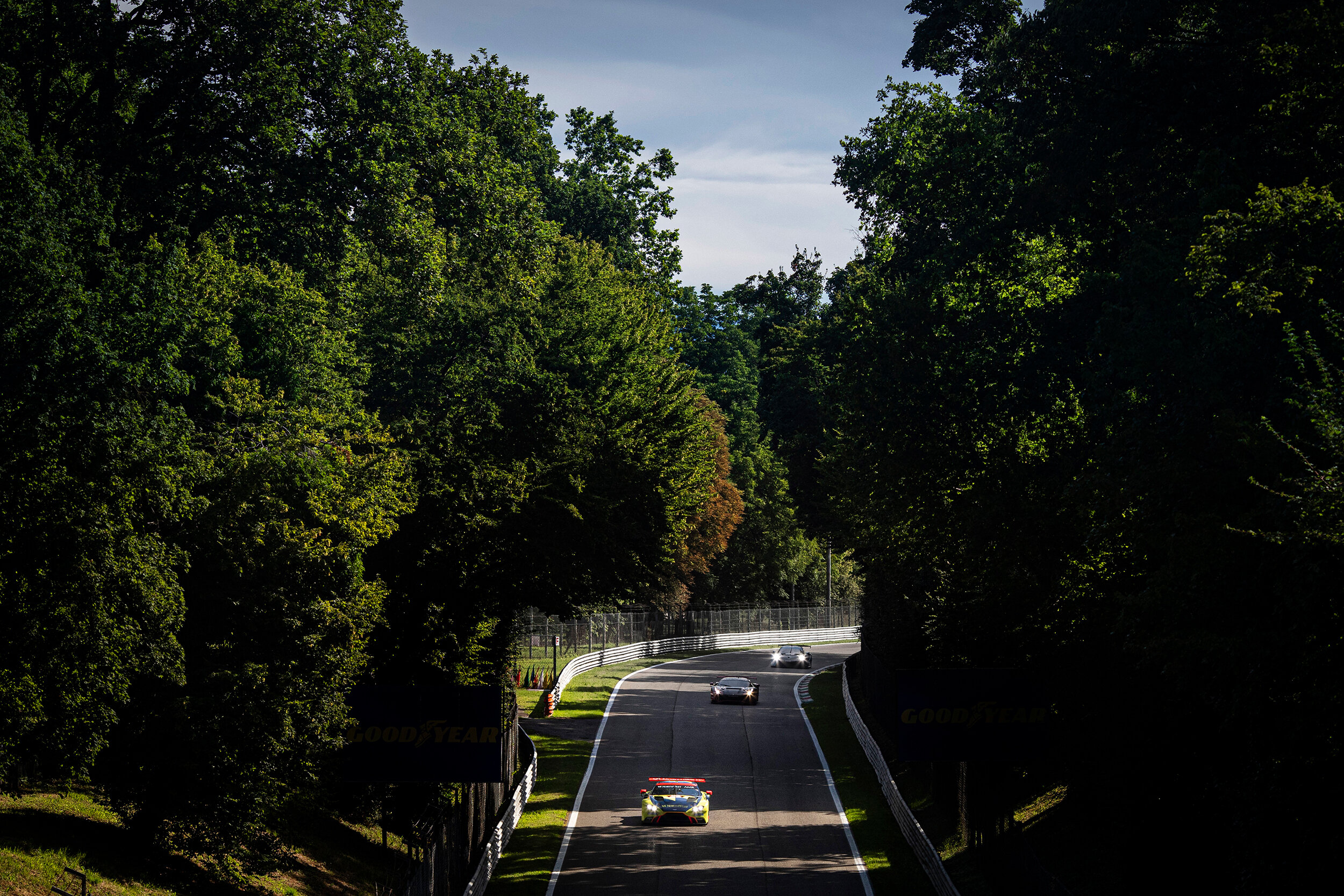 #98 Aston Martin Vantage