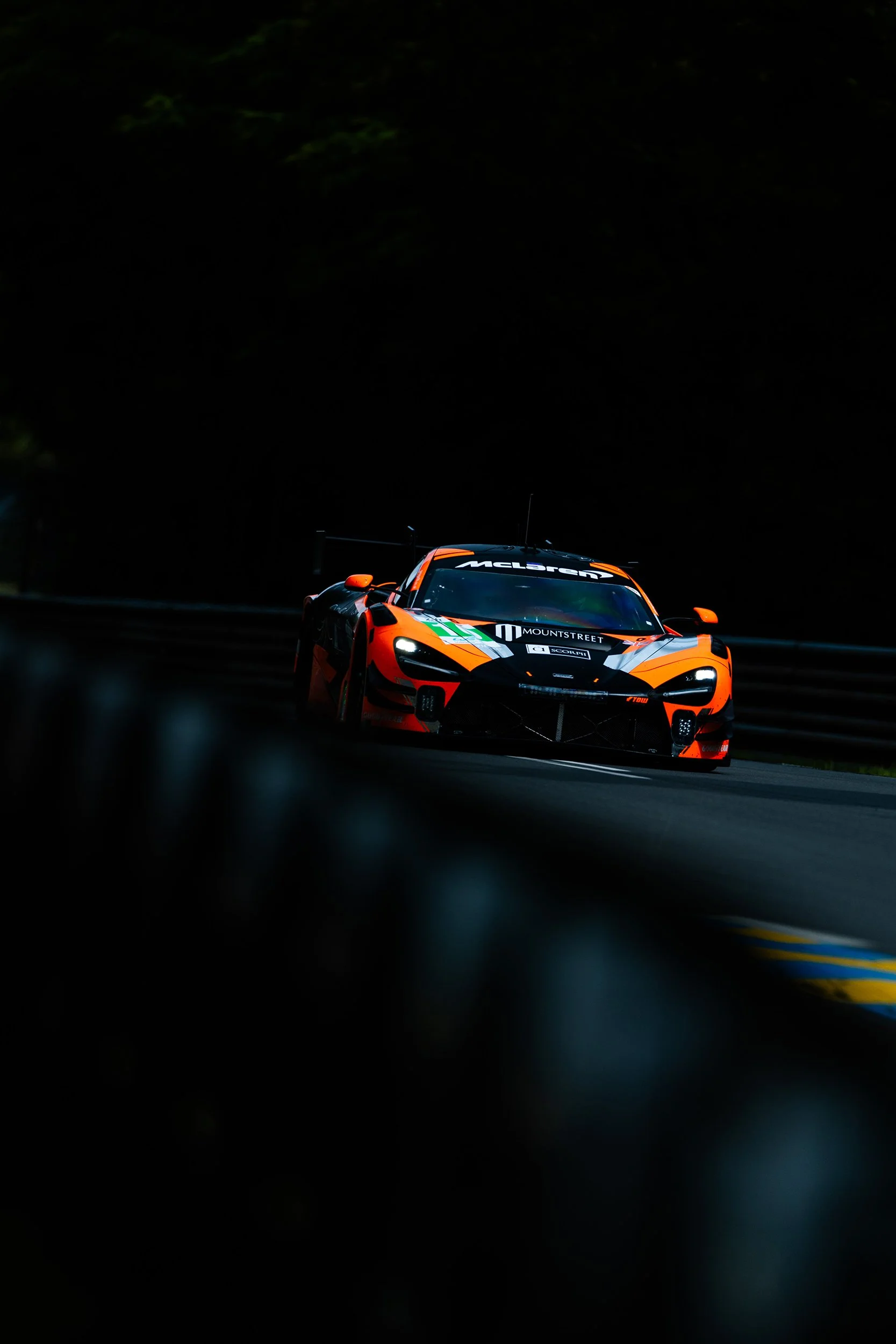 24hLeMans26_061016164713470DG.jpg