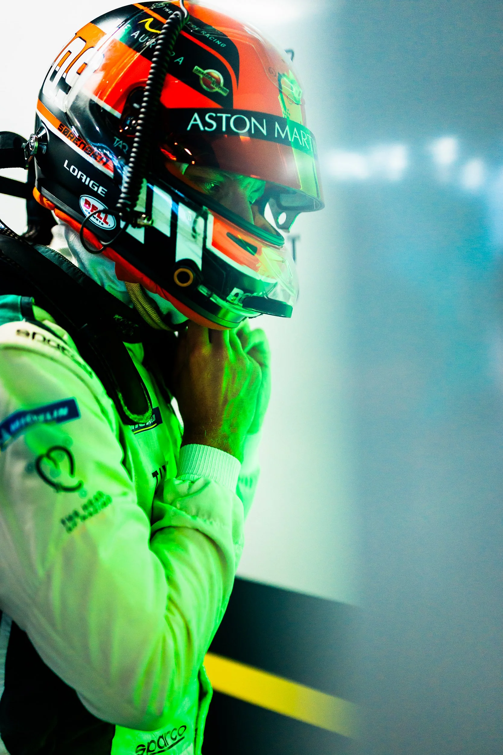 WEC626_092515282806851DG.jpg