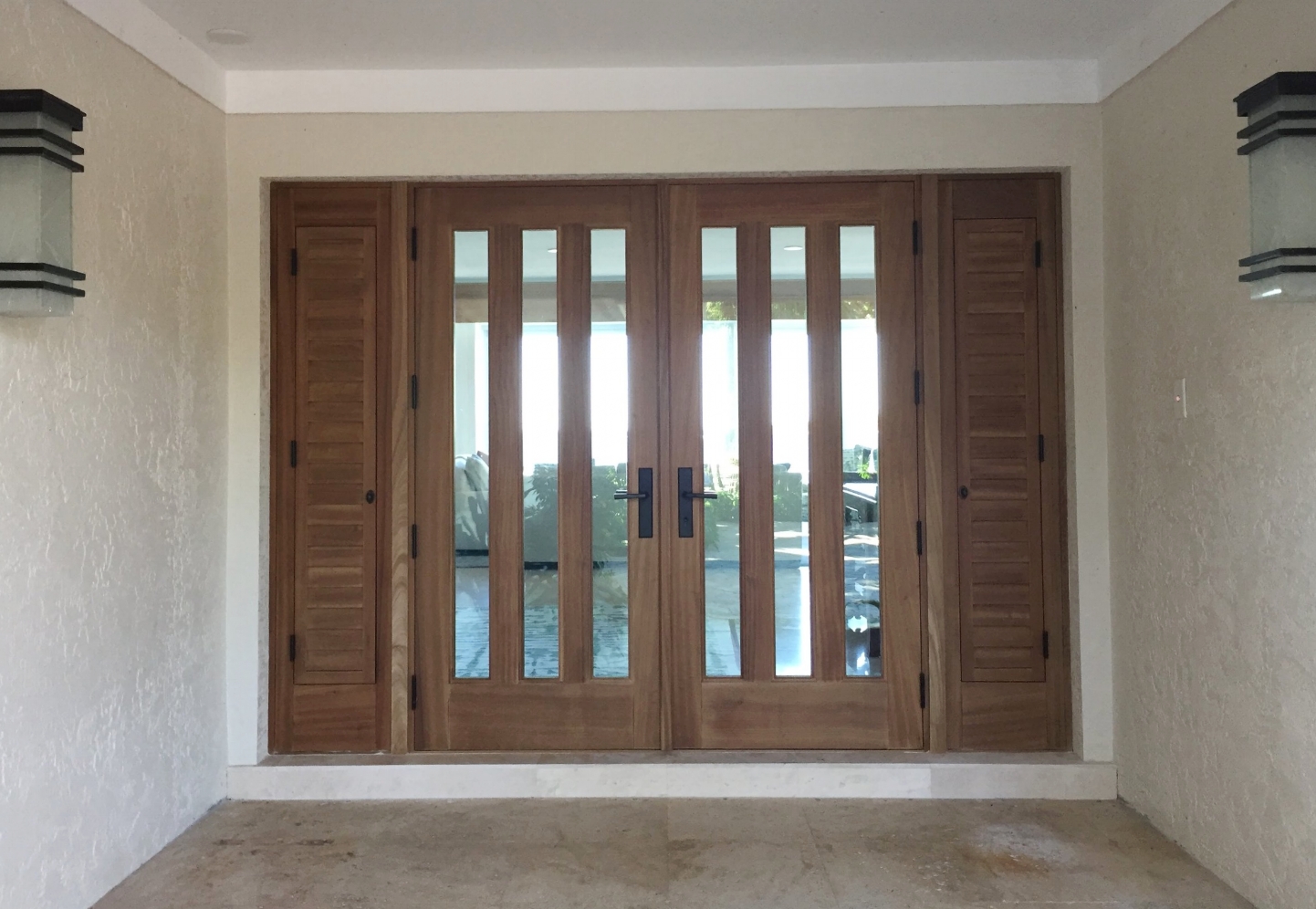 THREE LIGHT GLASS FRENCH DOORS WITH PERSIANA SIDELIGHTS