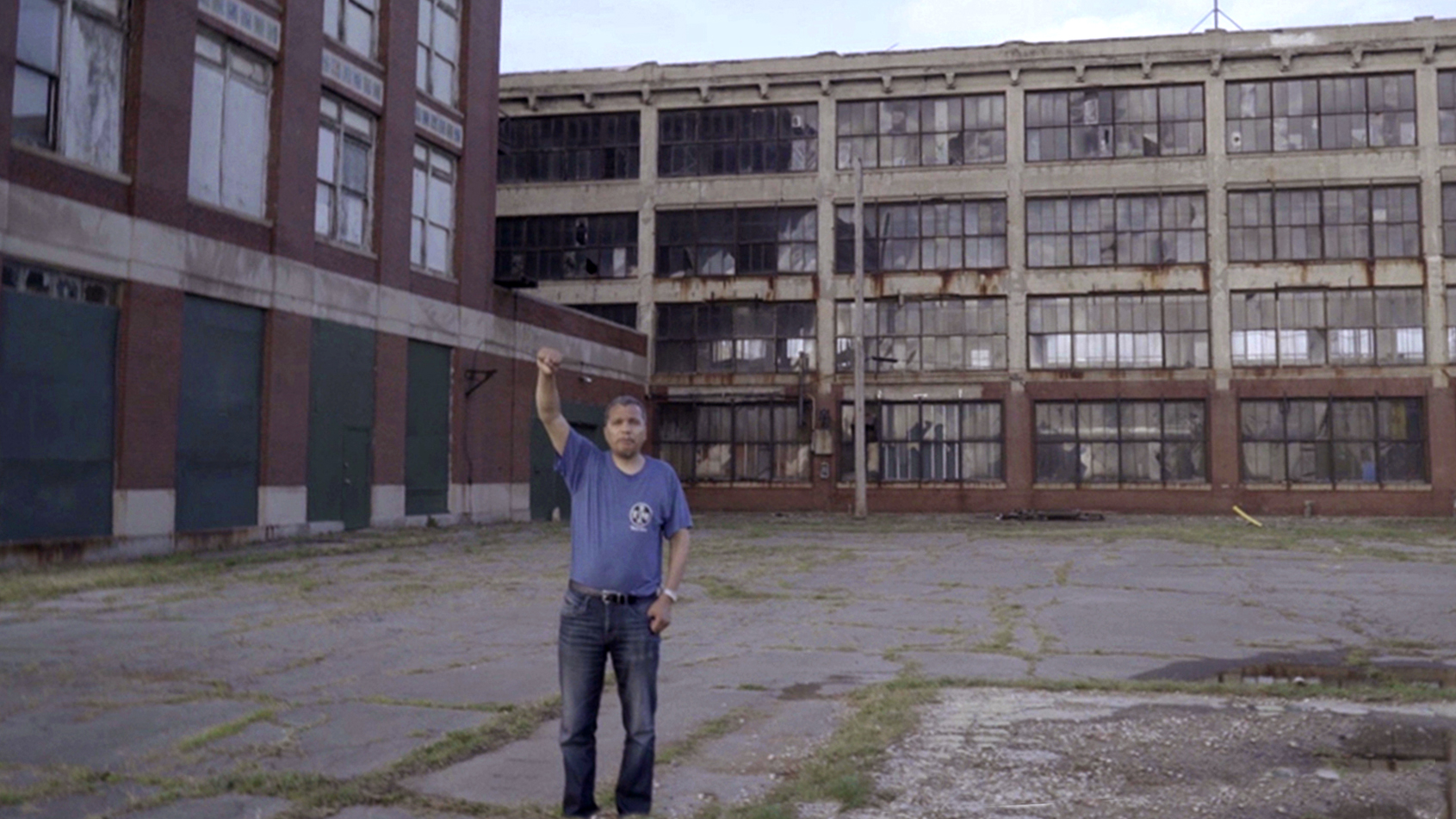 DET : HP - Paul Lee Black Power salute at model T factory - Ben Bode.jpg