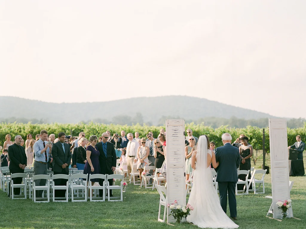 vineyard_wedding_089.jpg