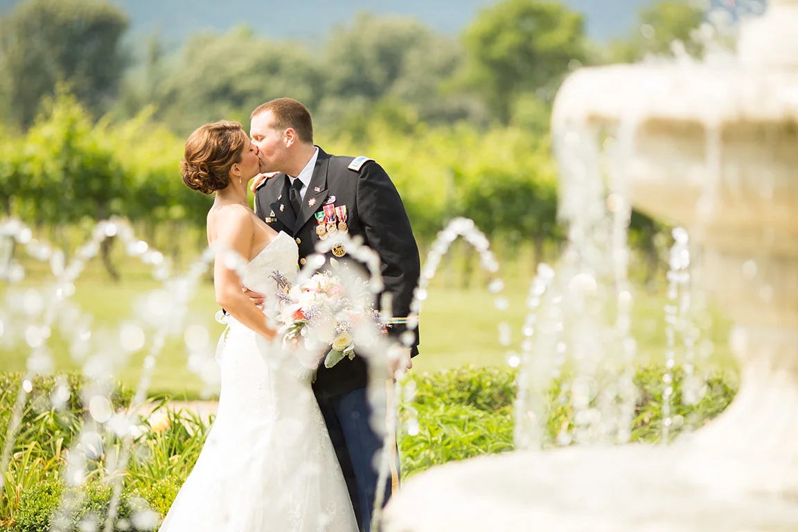 vineyard_wedding_115.jpg