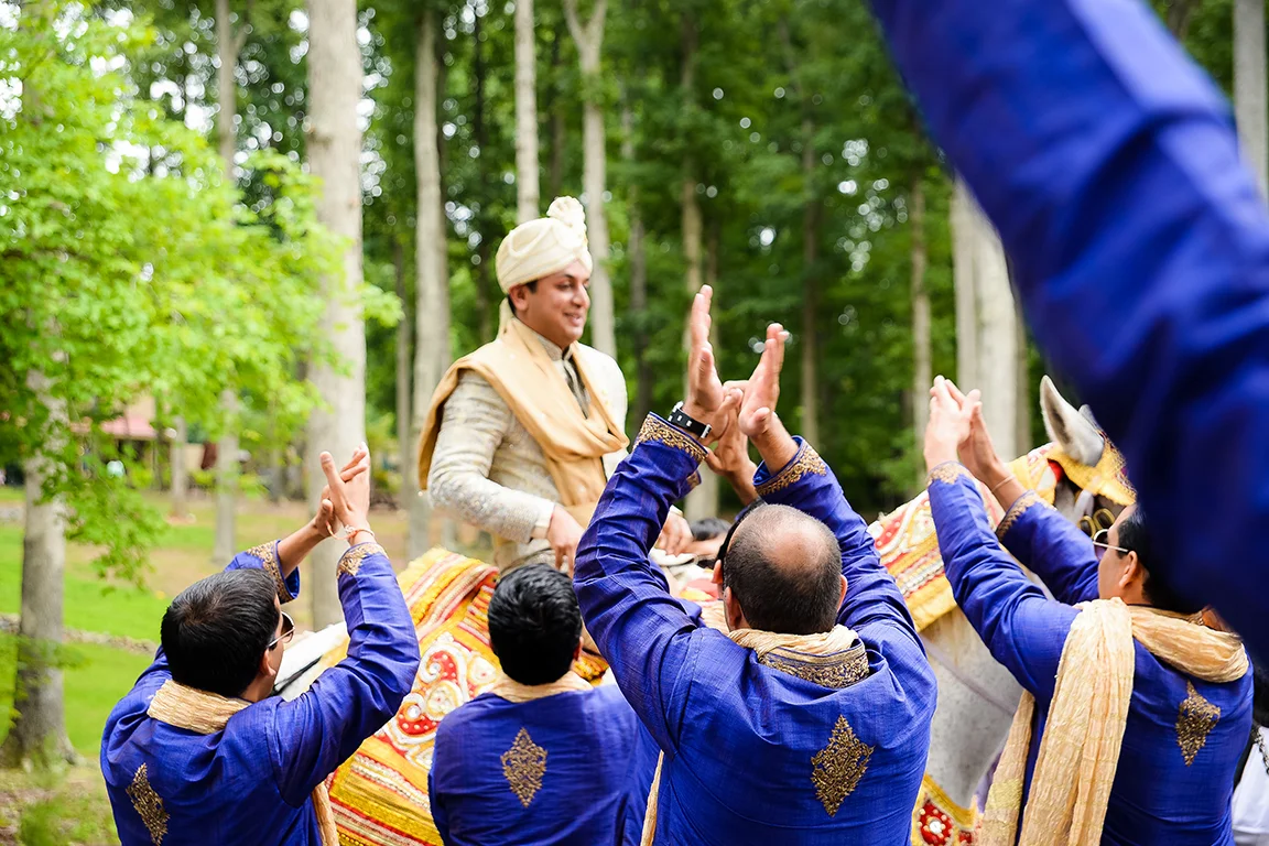 vineyard_wedding_150.jpg