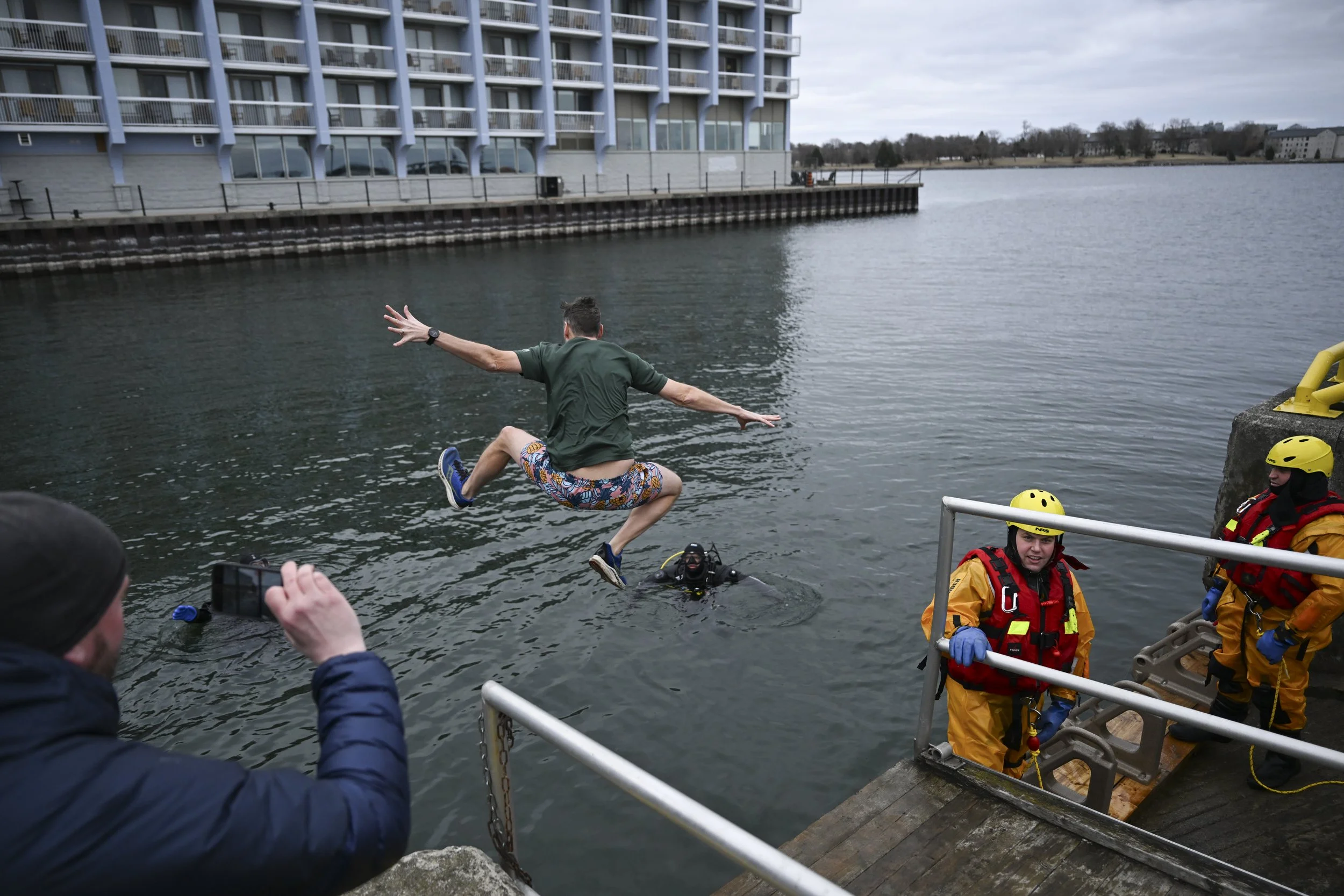KINGSTONPOLARPLUNGE2024_KINGSTONIST_20240111_13edit.jpg