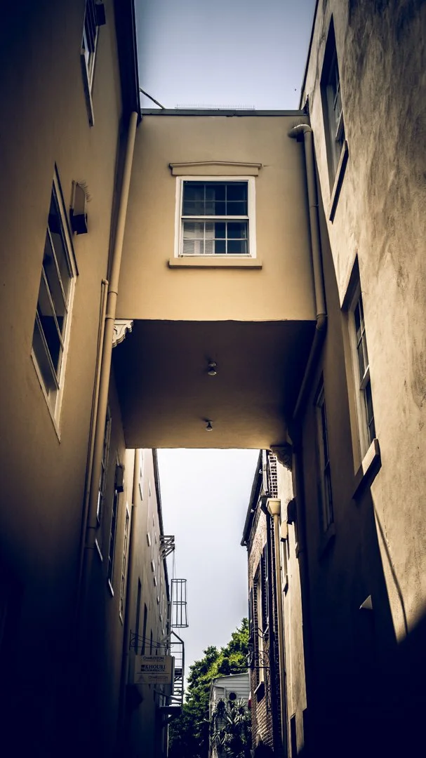 alley1.jpg