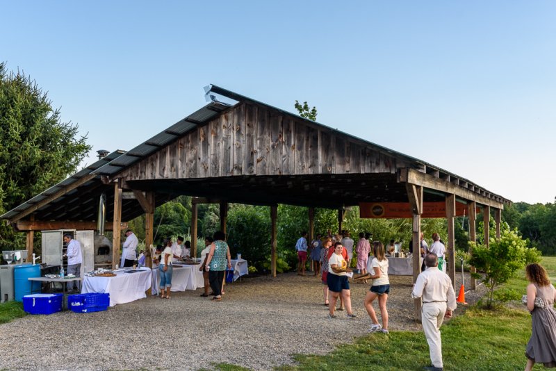 KF_Katchkie-Farm_Farm-to-table_Barn-view.jpg