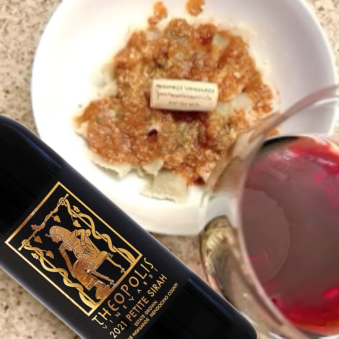 Ravioli with Red Meat Sauce