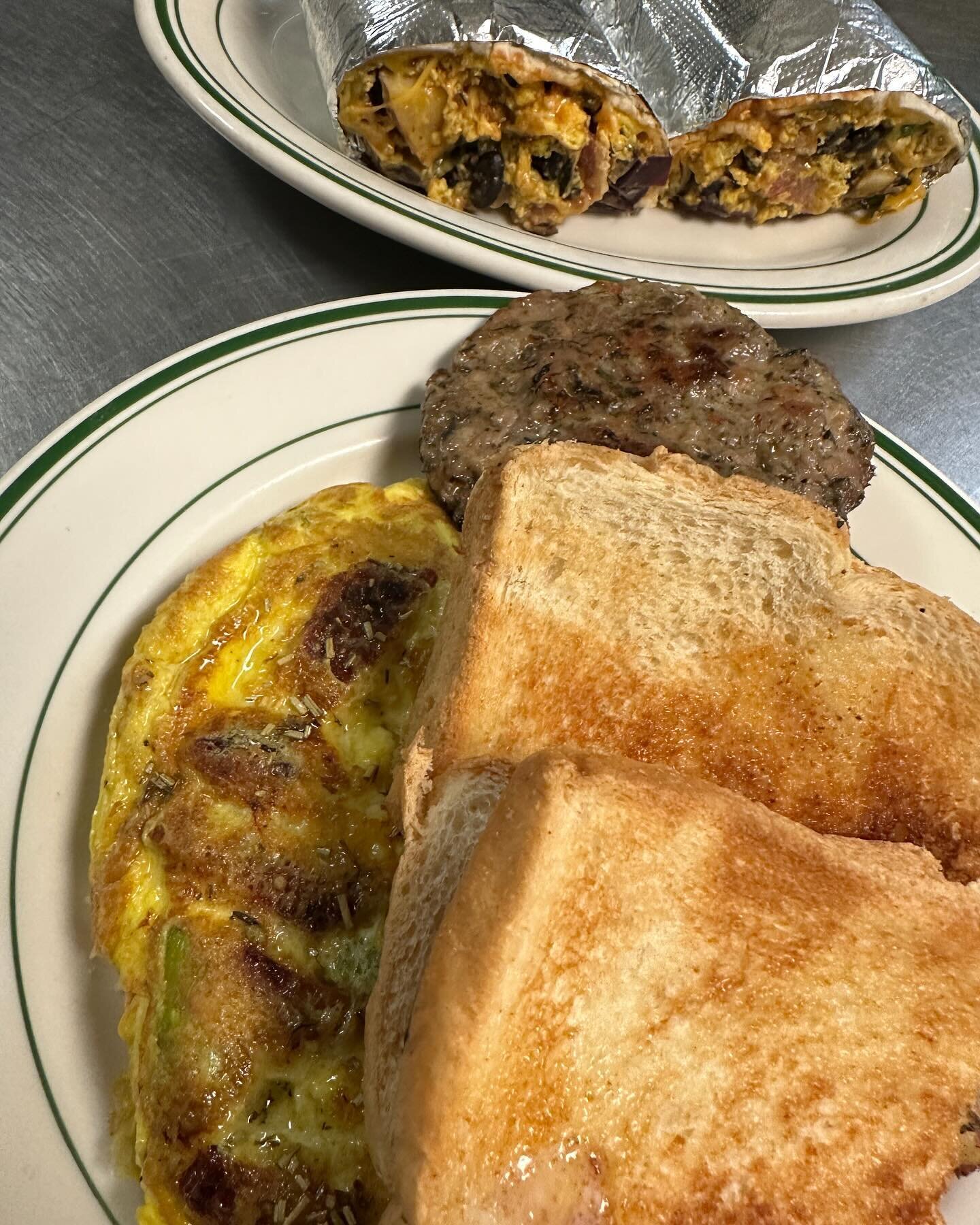 Good morning and Happy New Year!

Our first breakfast of 2024, classics including our Tuscan Omelette and Super Duper Breakfast Burrito!

Open till 230p. Breakfast and lunch all day. 

#happynewyear #2024 #breakfast #breakfastallday #brunch #omelette