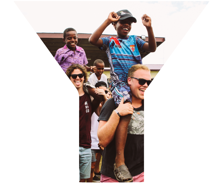 Ceremony-Travel-ReachOut-Volunteer-Community-Y2.png