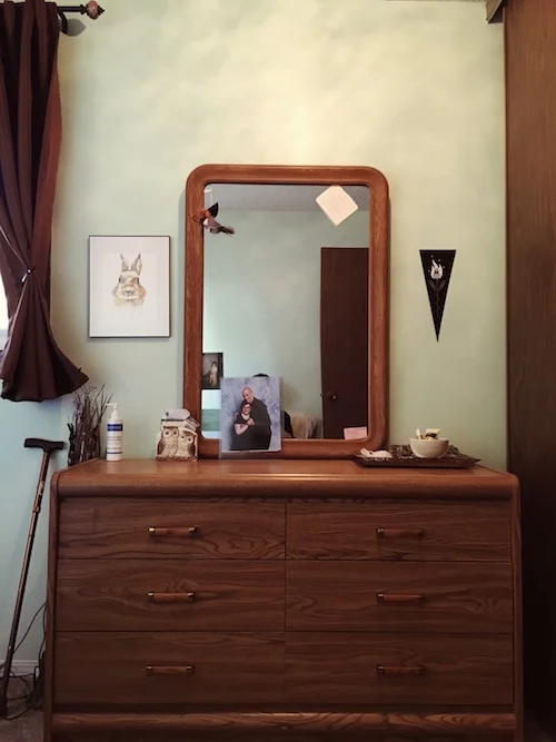 dresser.jpg