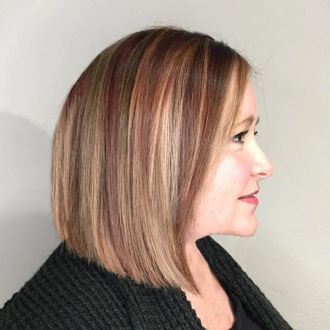 Blunt, softly inverted bob. #bobit #bobhaircut #bob #fallcolor #chunkyfoils #chunkyhighlights #kevinmurphy #hairstylist #rosedistrict #brokenarrowsalon #suitelife
