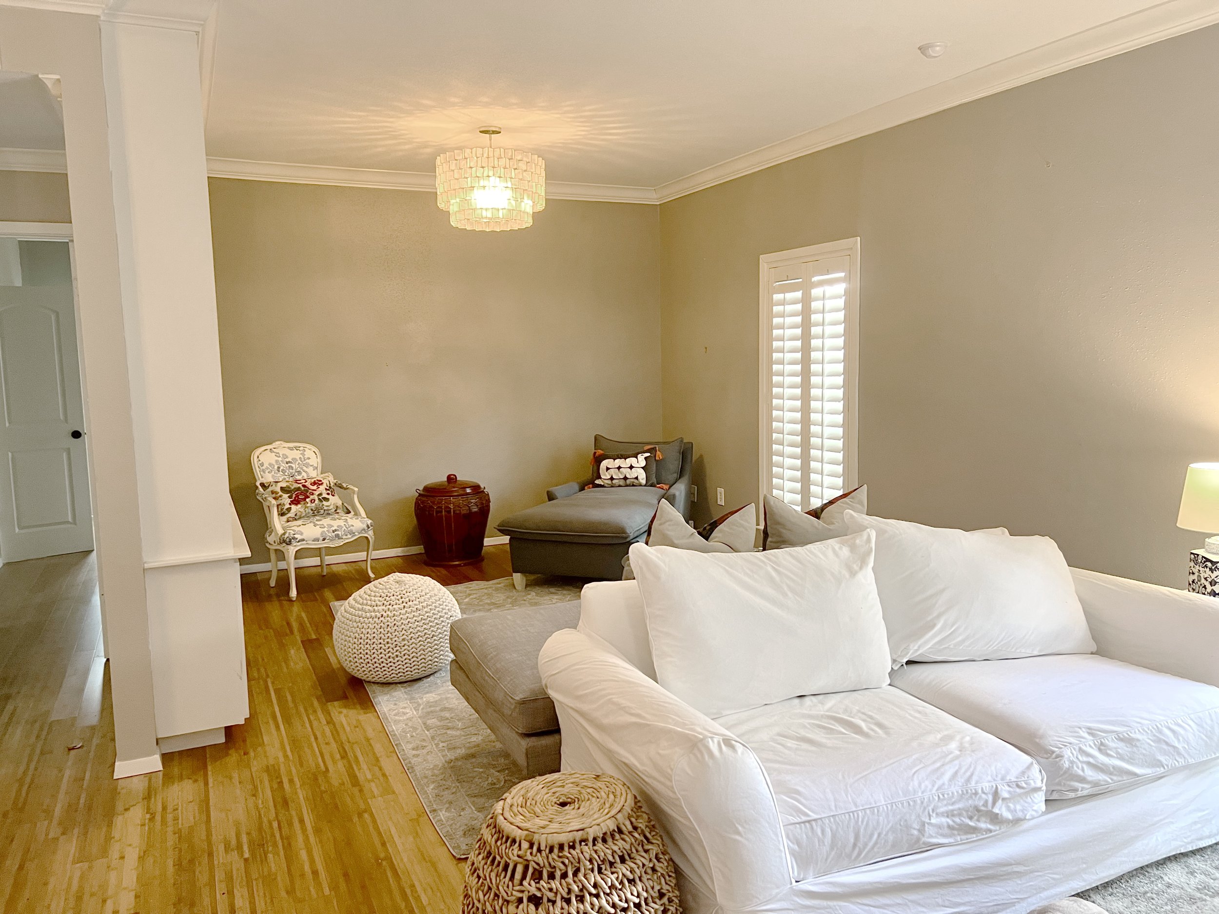 Sitting Room Before Staging