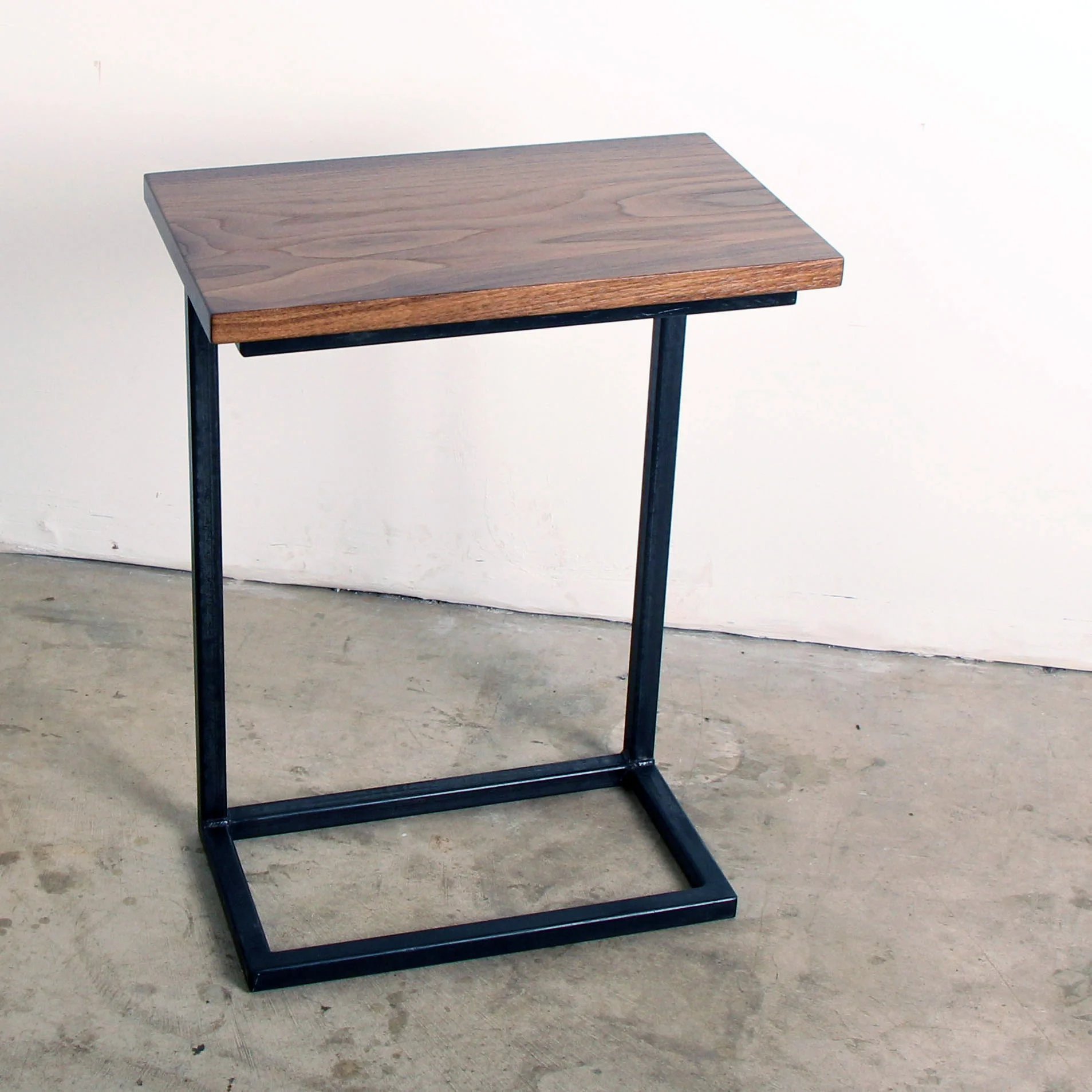 Walnut C Side Table