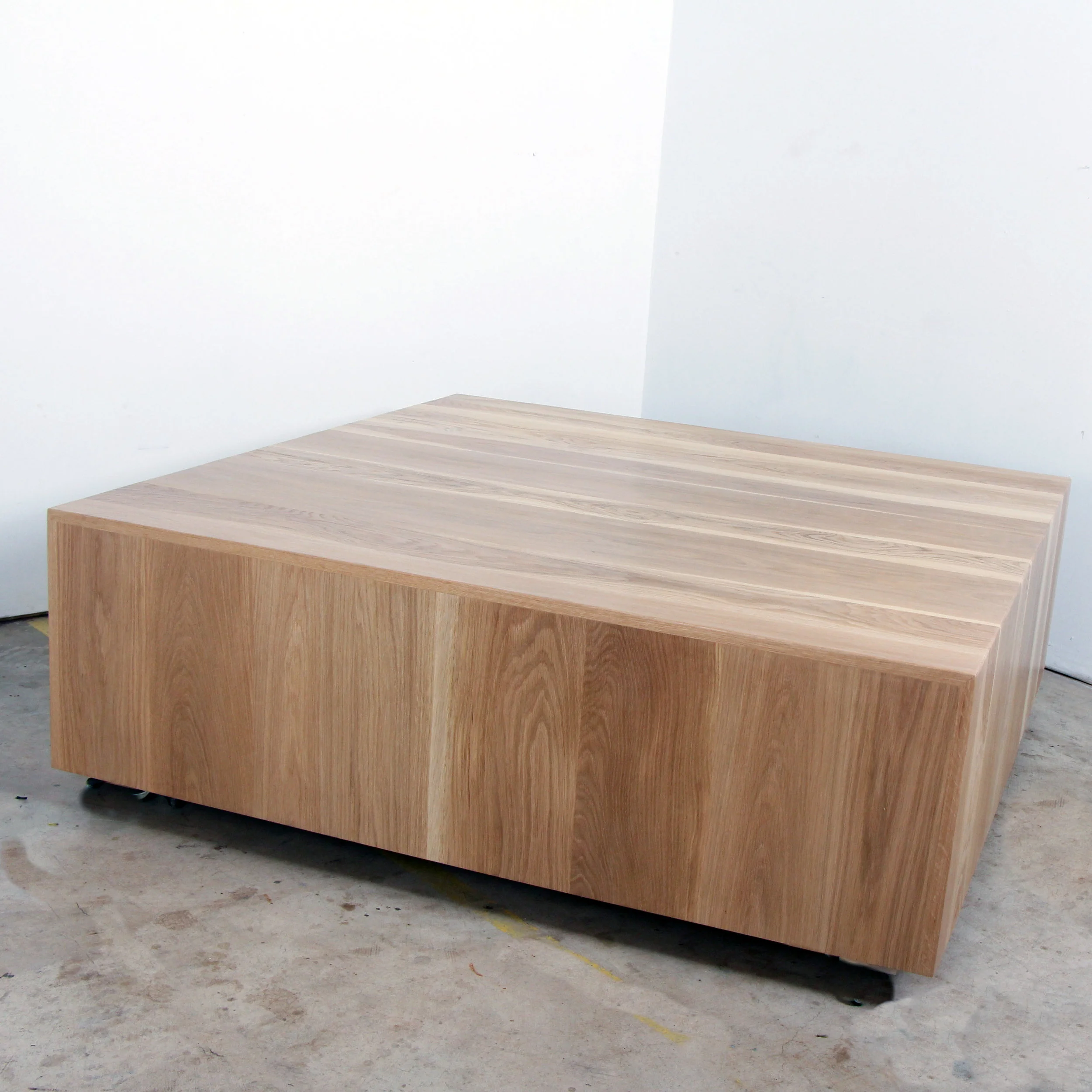 Oak Cube 60x60