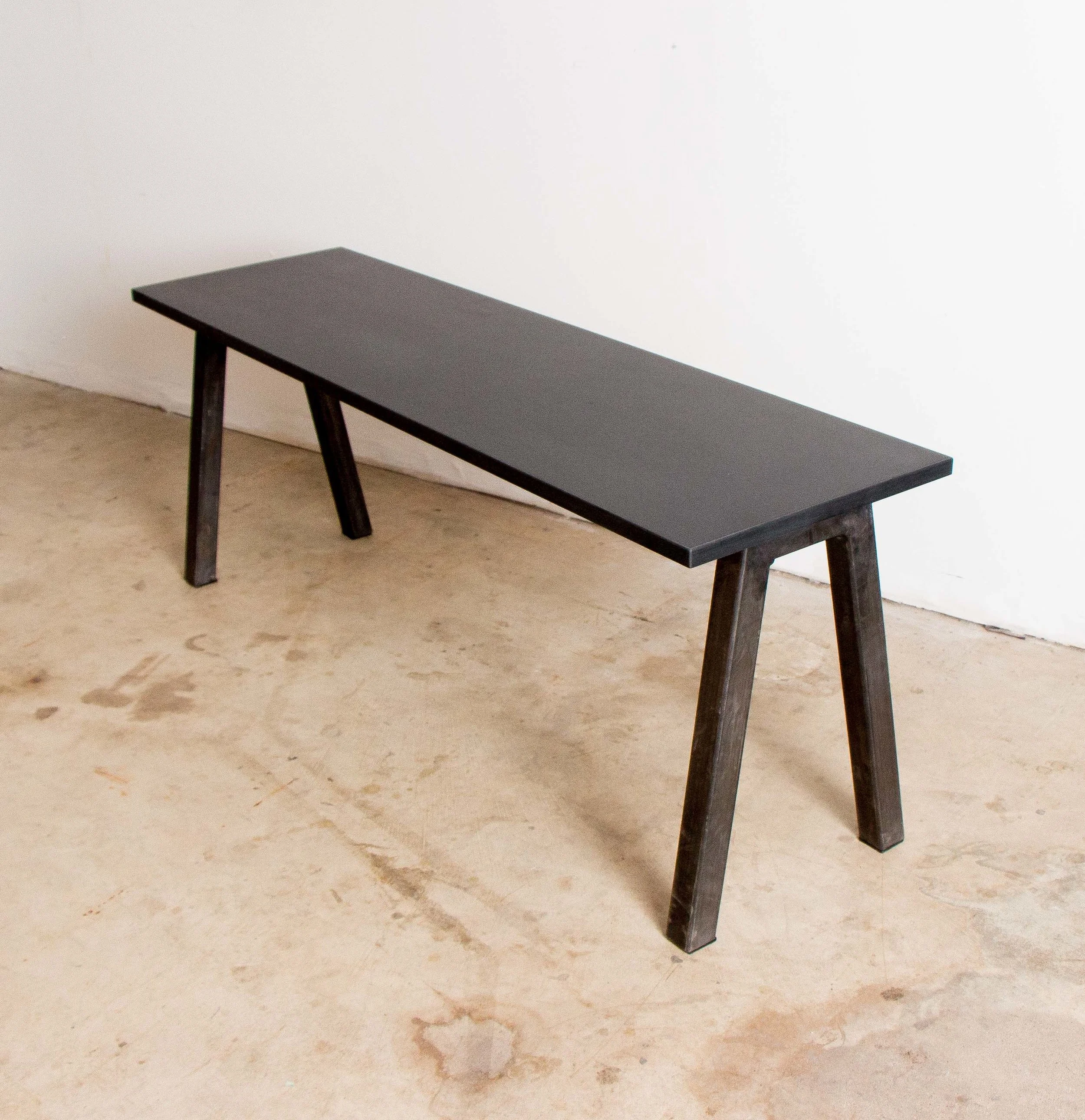 Lambda Phenolic Bench