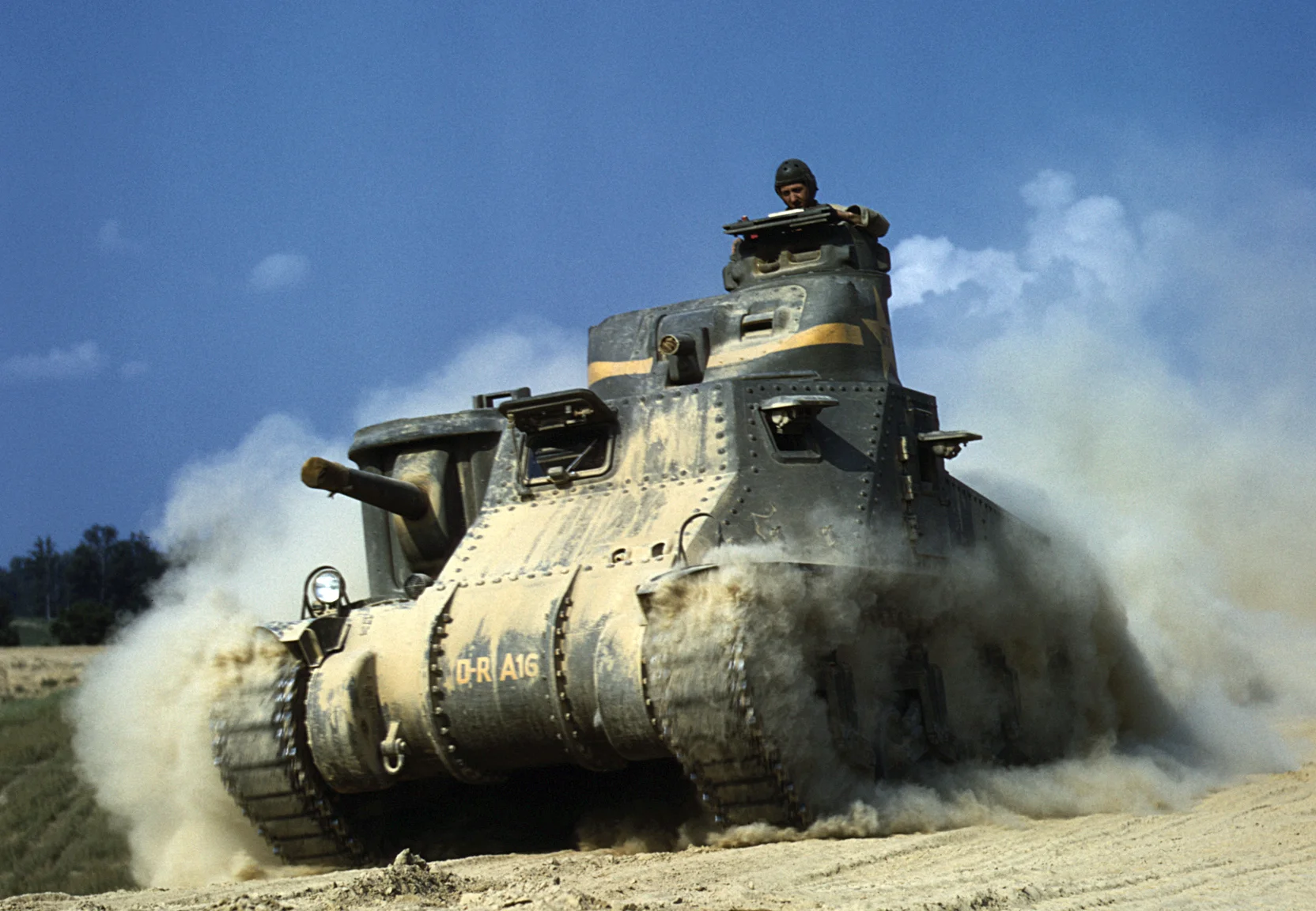 M3 Lee at Fort Knox, Jun 1942.