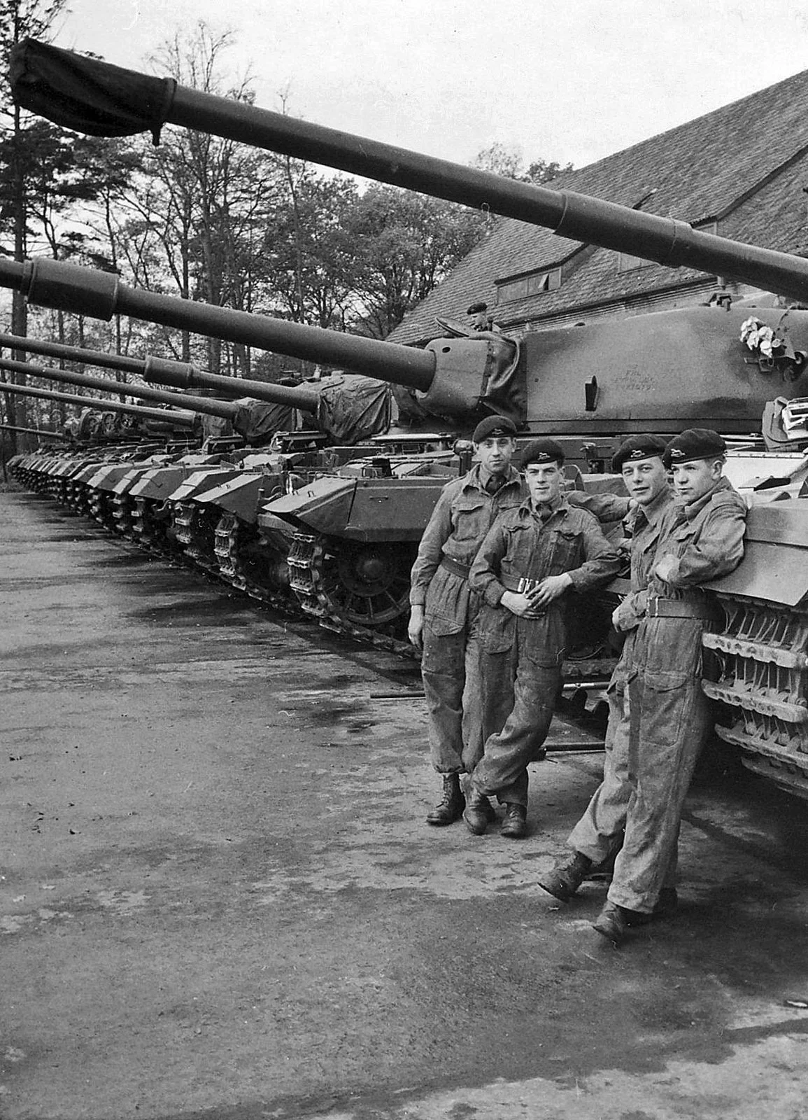 3rd Hussars, Muenster, Germany. Note the Centurion next to the Conqueror.