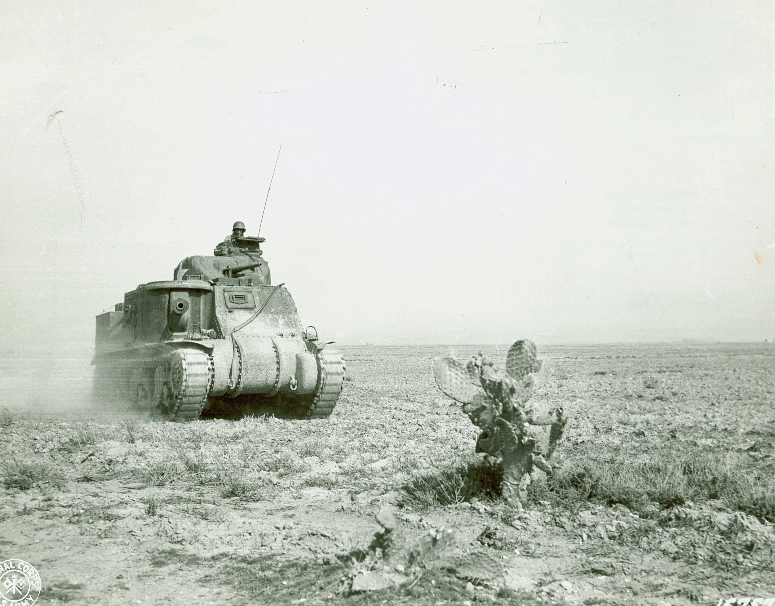 M3 Lee near Kasserine Pass, Tunisia, late Feb 1943.