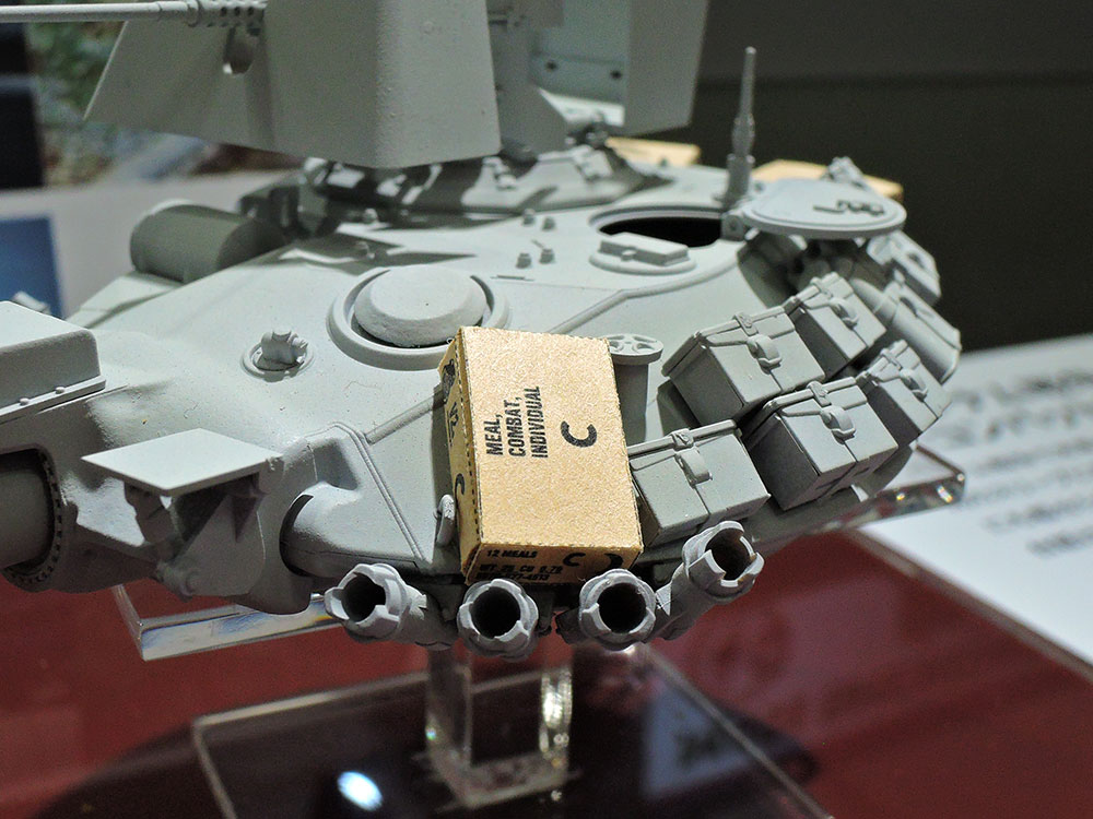 12685_06.jpg