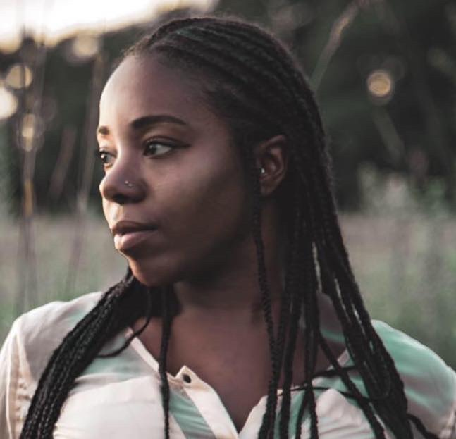 Donelda Iyizoba IG: instagram.com/four.ninety.one