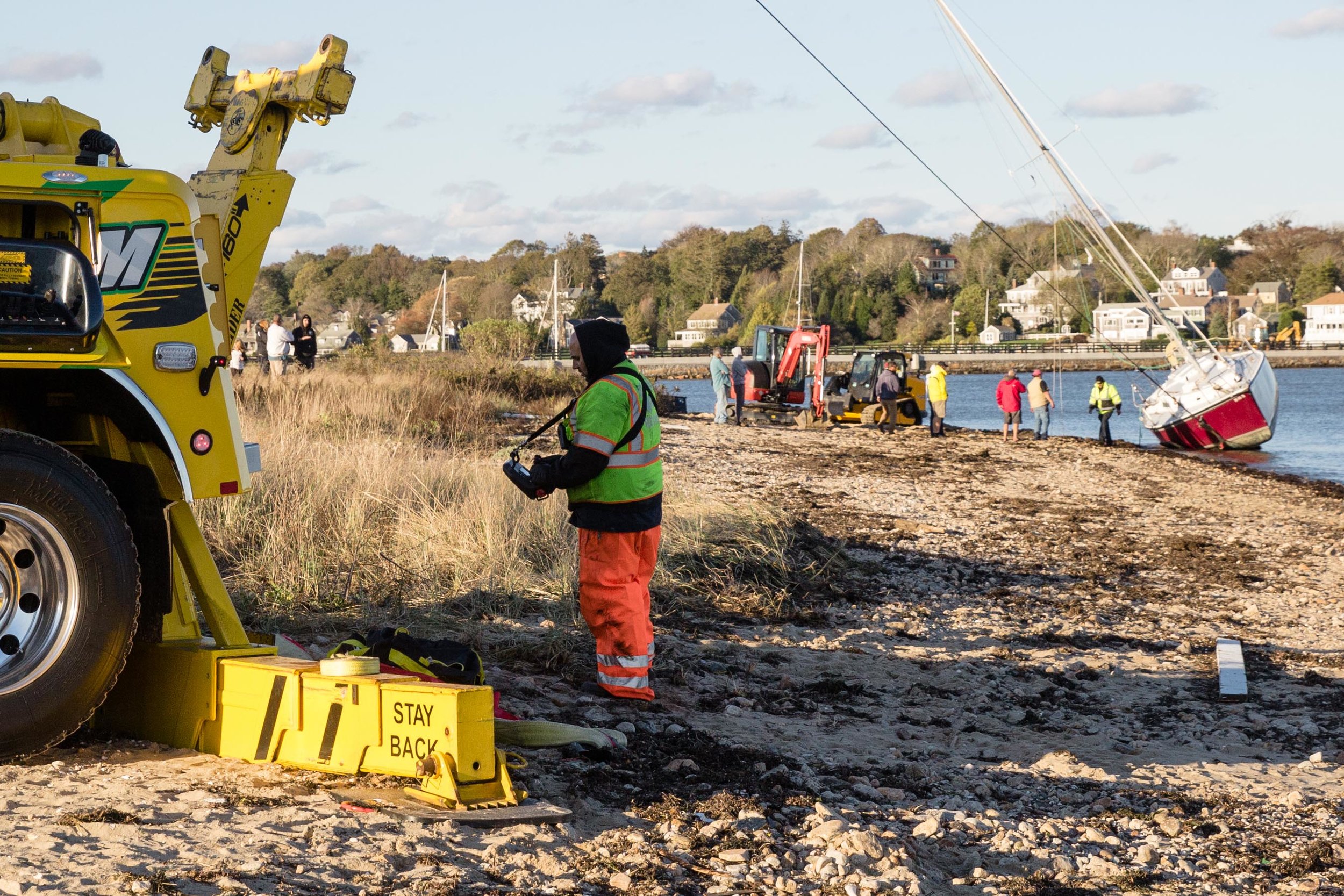  An operator controls the winch wirelessly. 