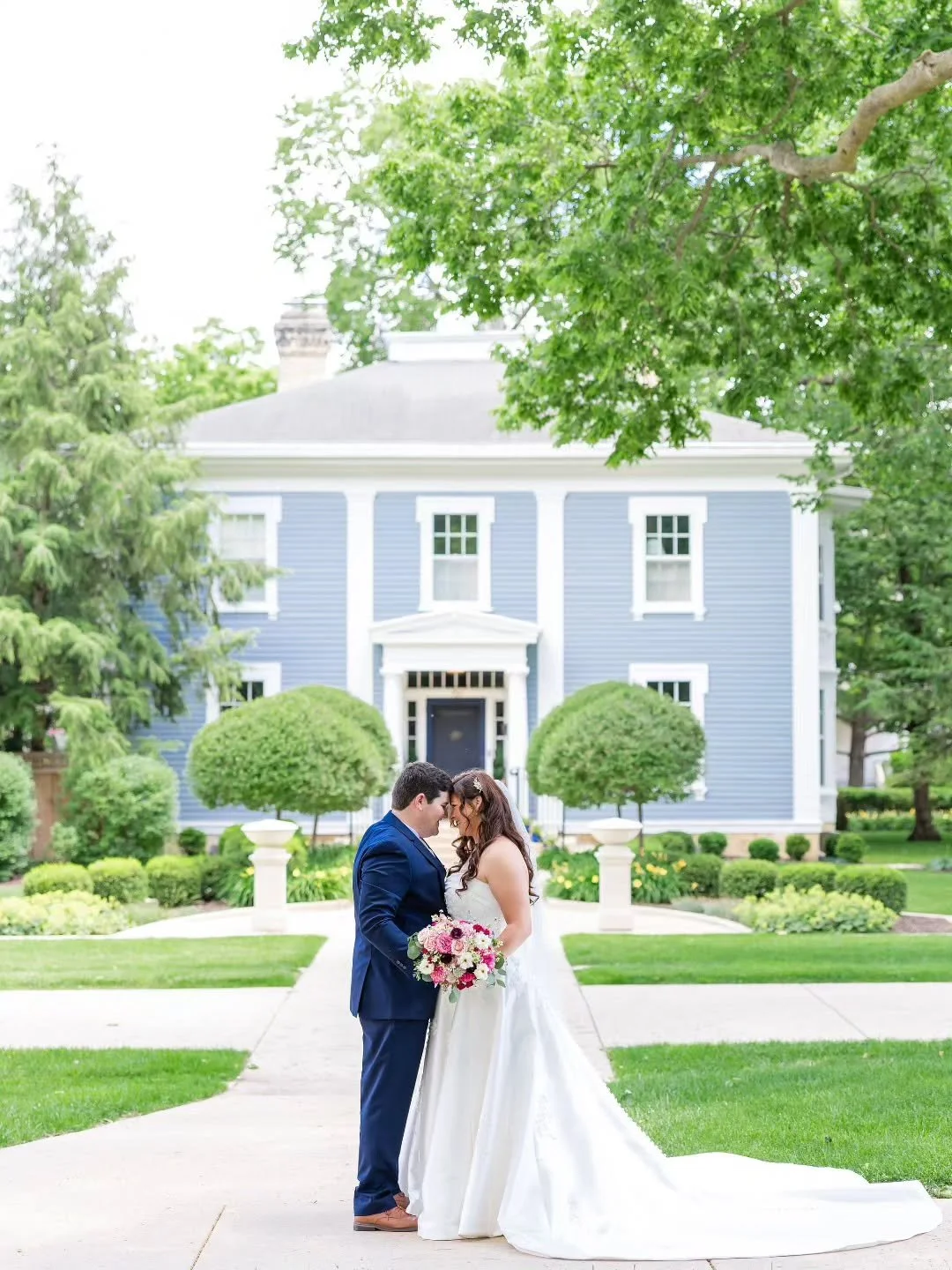 Congratulations to Brenna and Ryan! What a perfect day! Brenna surprised Ryan with pancakes instead of a cake at their reception and it's one of my favorite things ever!