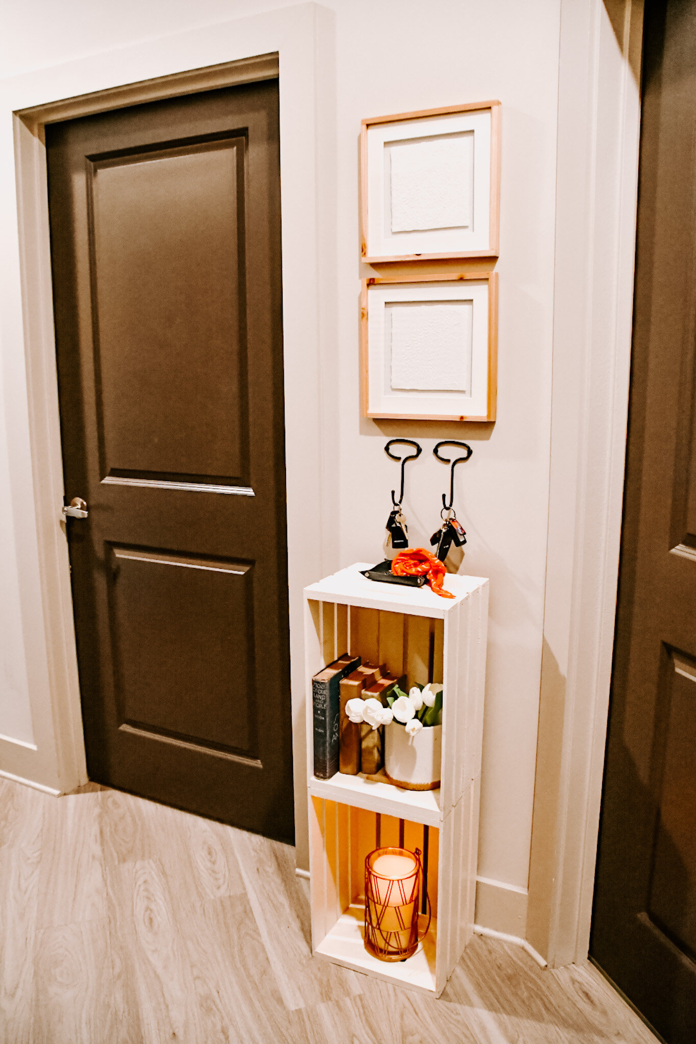 SMALL ENTRYWAY IDEAS