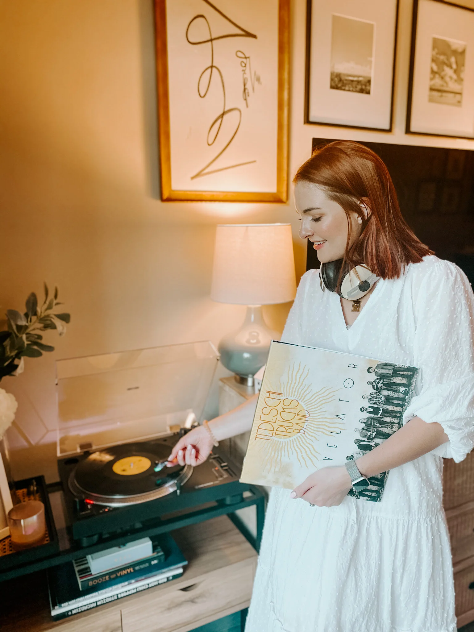 TREND WATCH: WHY AUDIO ROOMS ARE THE MILLENNIAL MUSIC ROOM