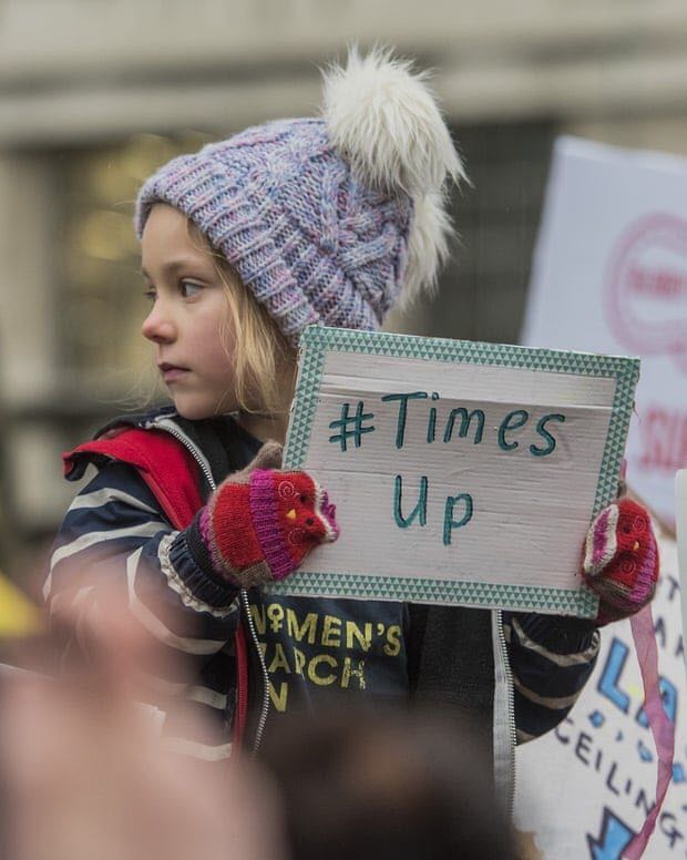 Bea Miller held a sign that read; “I rebel therefore we exist”,“I’ve been fighting for equality for women for as long as I can remember and feel like the time is now for women to finally smash the patriarchal system that keeps us all – men and women – oppressed.”