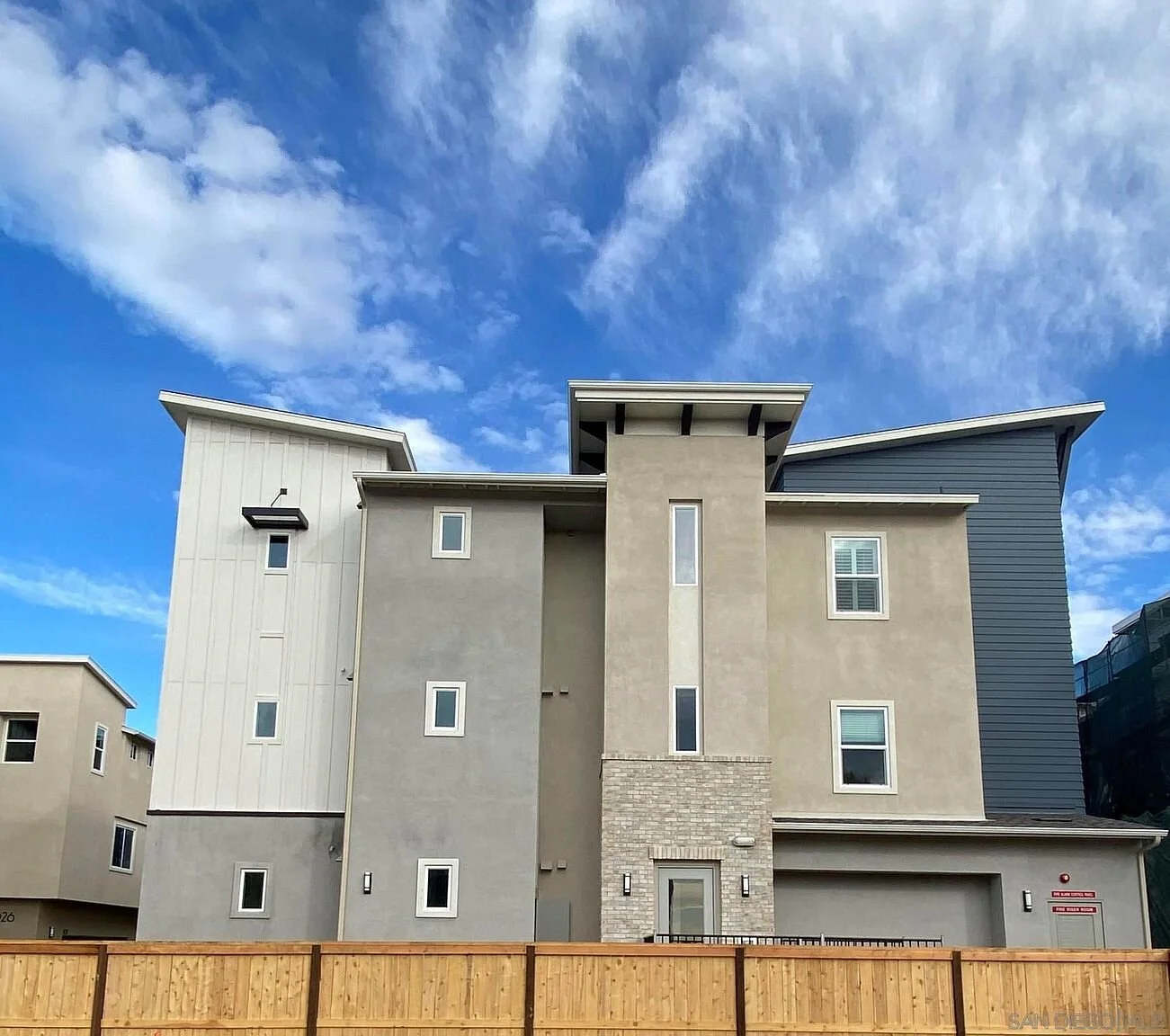 6034 Colt Pl., Unit 202, Carlsbad, CA, 92009