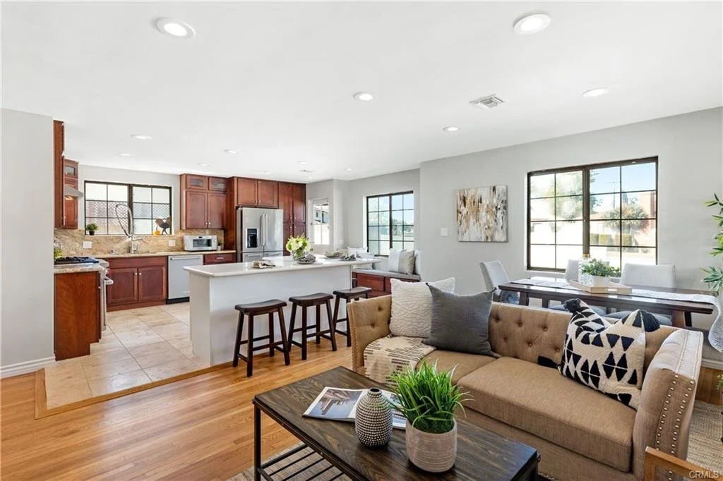 8901 Lilienthal Ave, Westchester, CA 90045