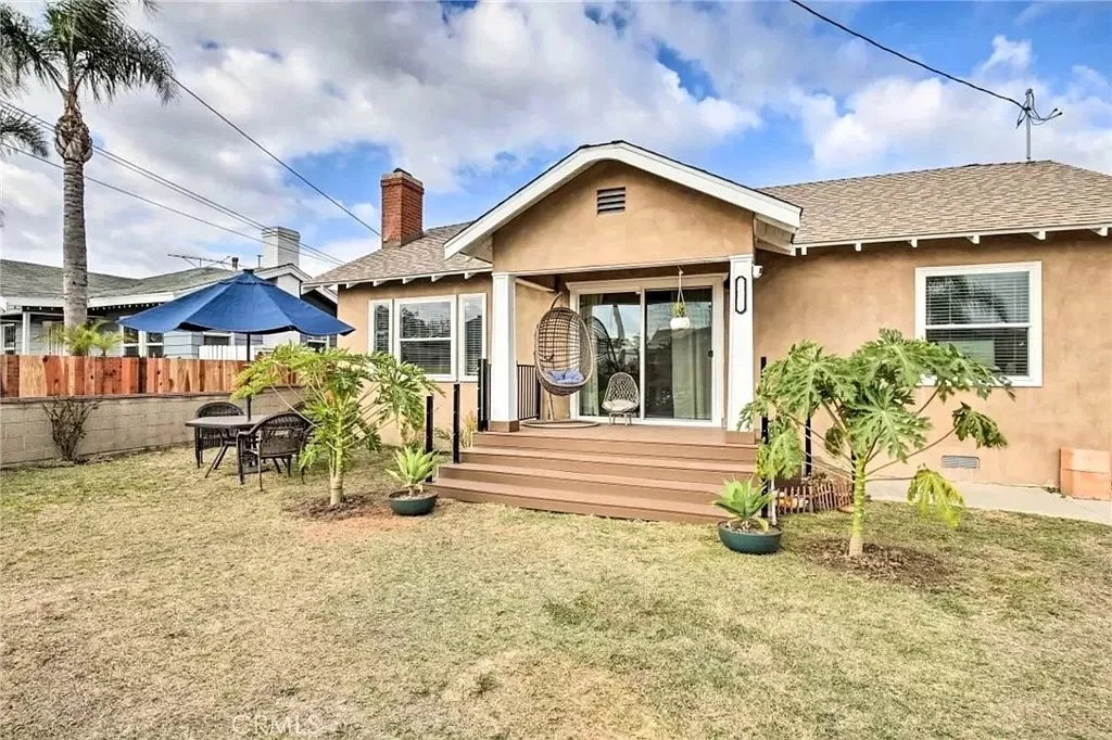 1311 W 218th St, Torrance, CA 90501