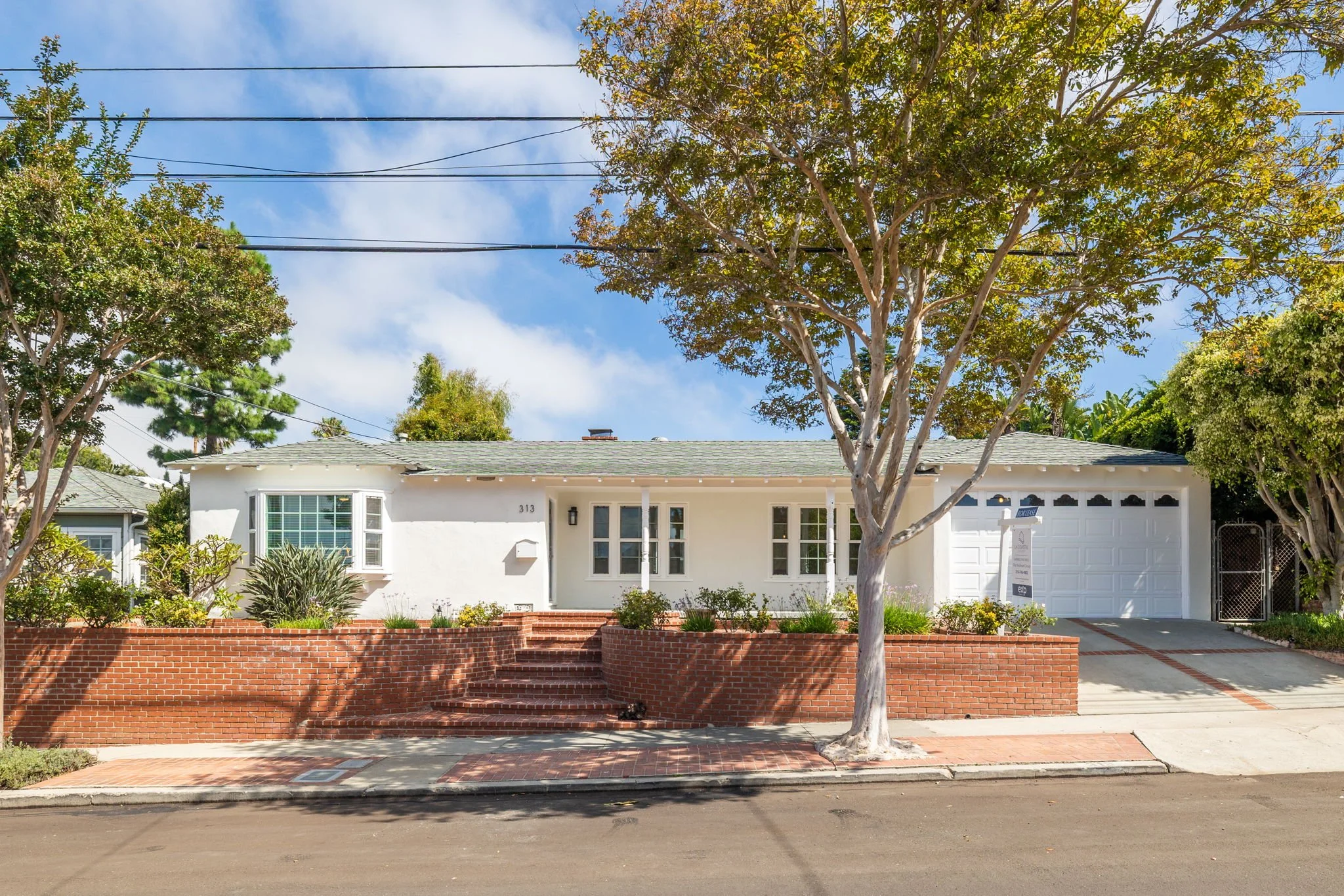 313 E WALNUT AVE.  EL SEGUNDO, CA 90245