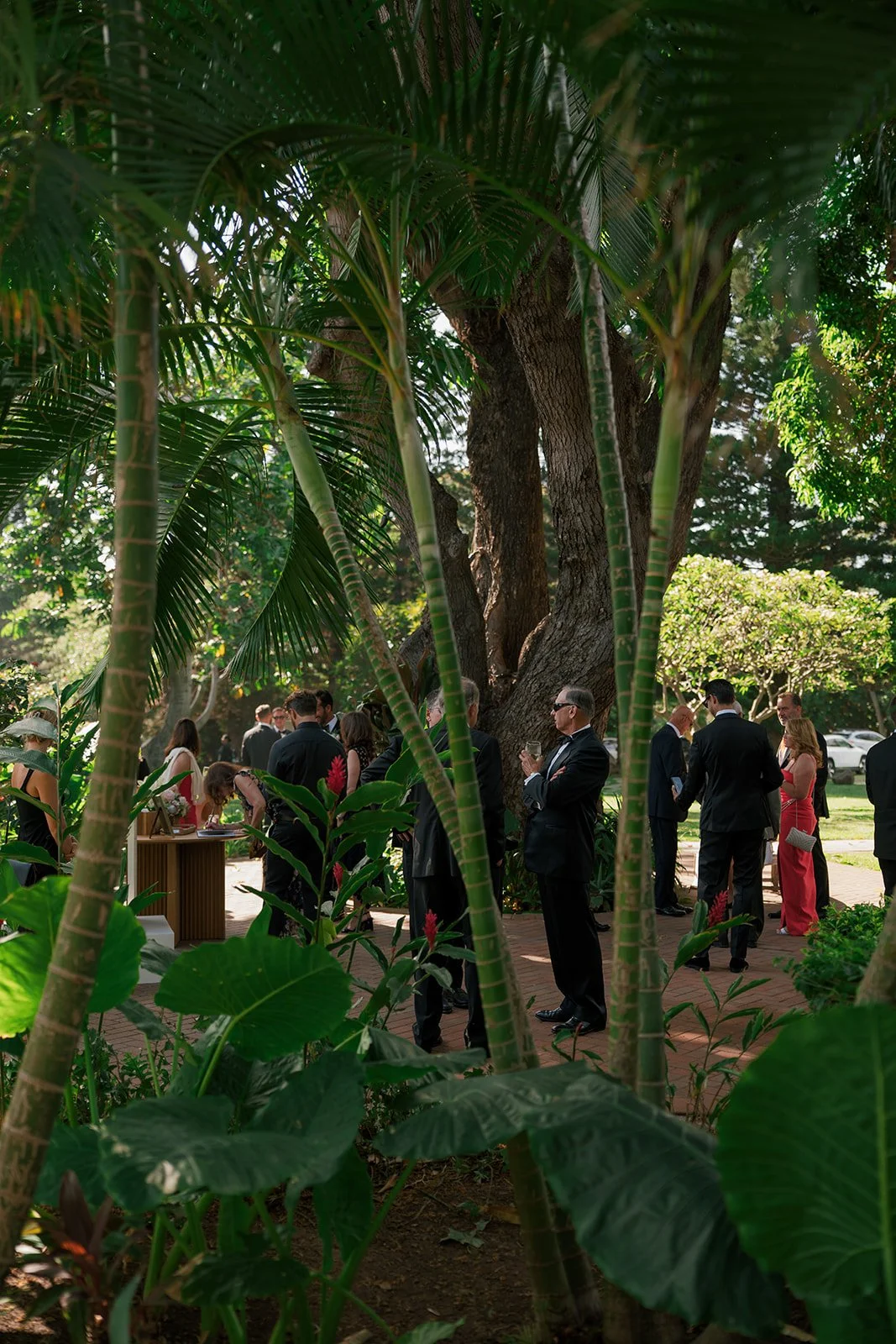 What Does “Full-Service Wedding Planning” Really Mean in Hawai‘i?