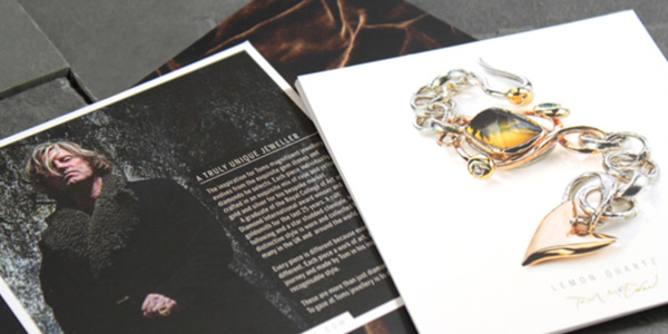 brochure.jpg