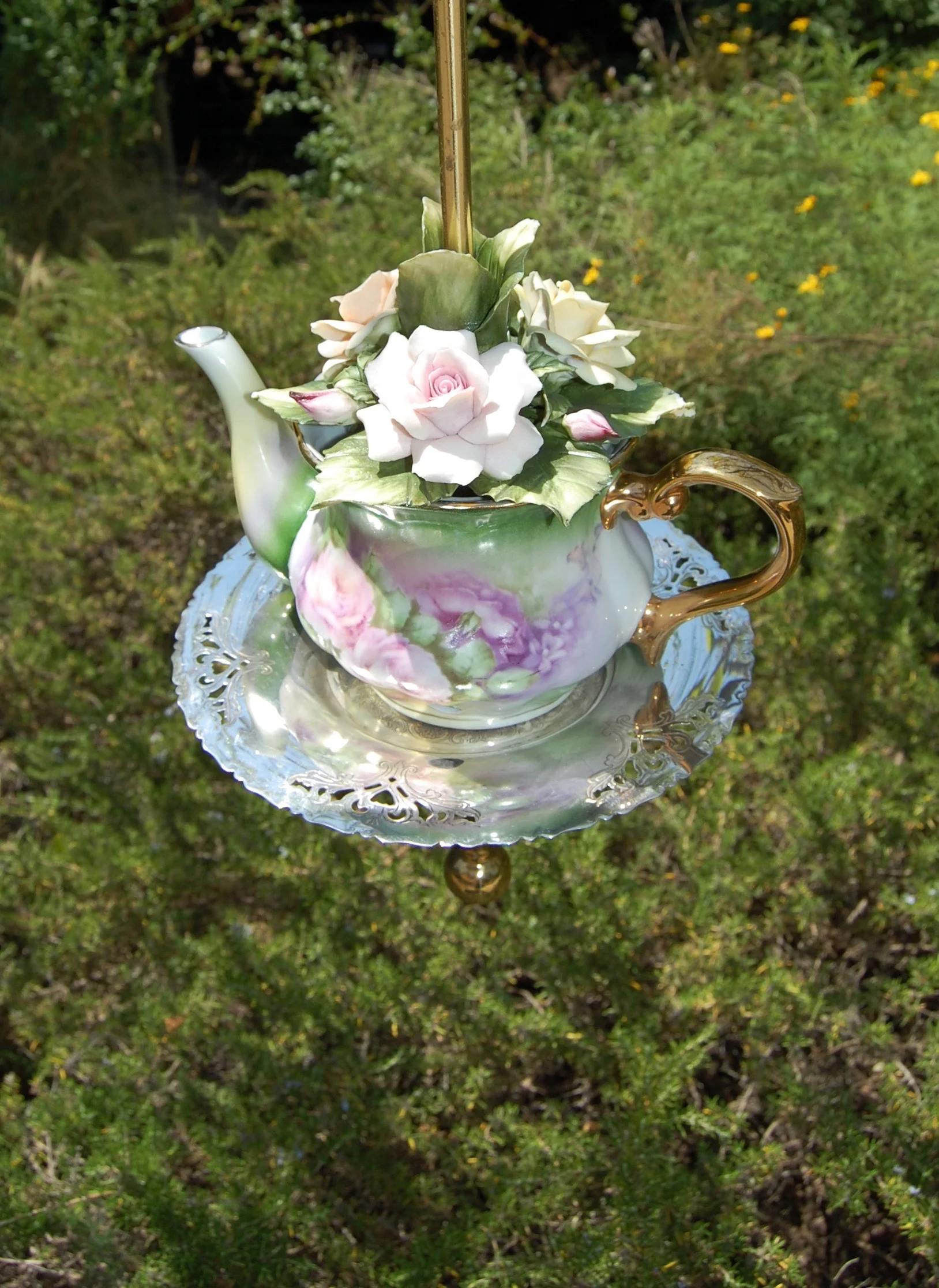 Rose-Bird-Feeder_jac-designs.jpg