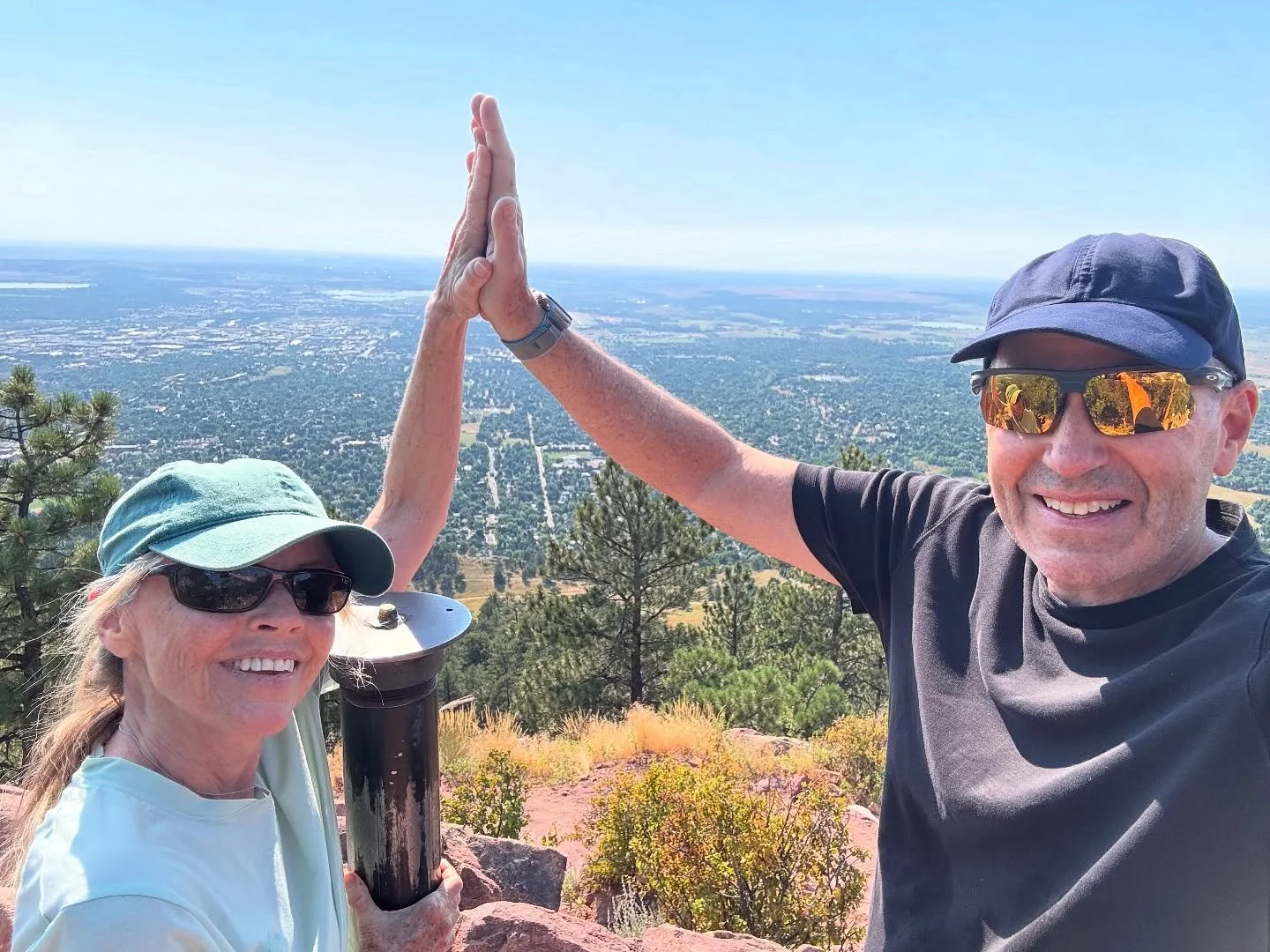 Fun morning hike up mt sanitas with my bro. 

#boulder #boulderhike #mountsanitas