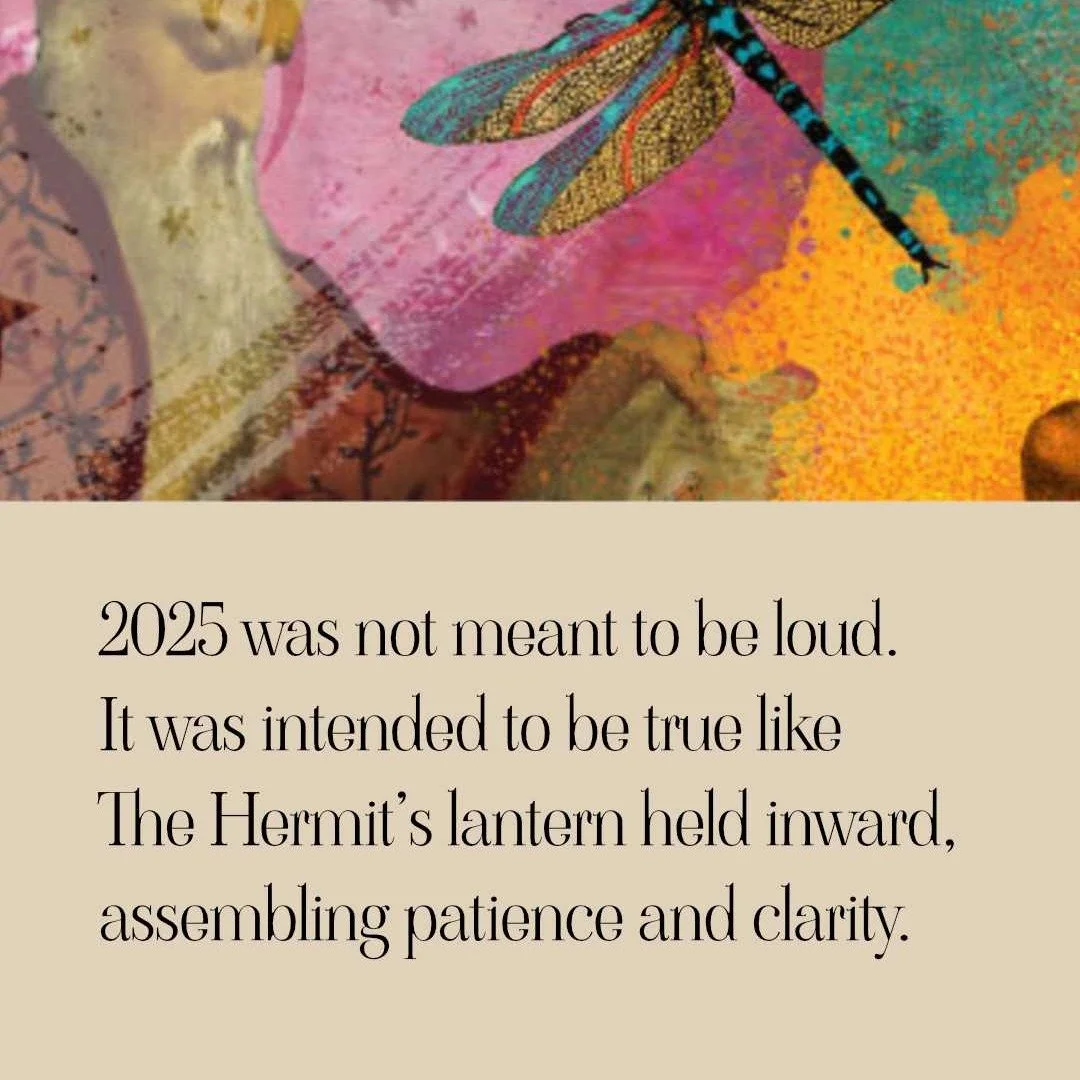 Ready to push into a new chapter with The Wheel of Fortune.

#newyearritual #thresholdyear #liminaltime #wheelfortune
#wheeloftheyear #tarotreader
#tarotreadersofinstagram
#tarotcommunity
#tarotwisdom #sacredbeetarot