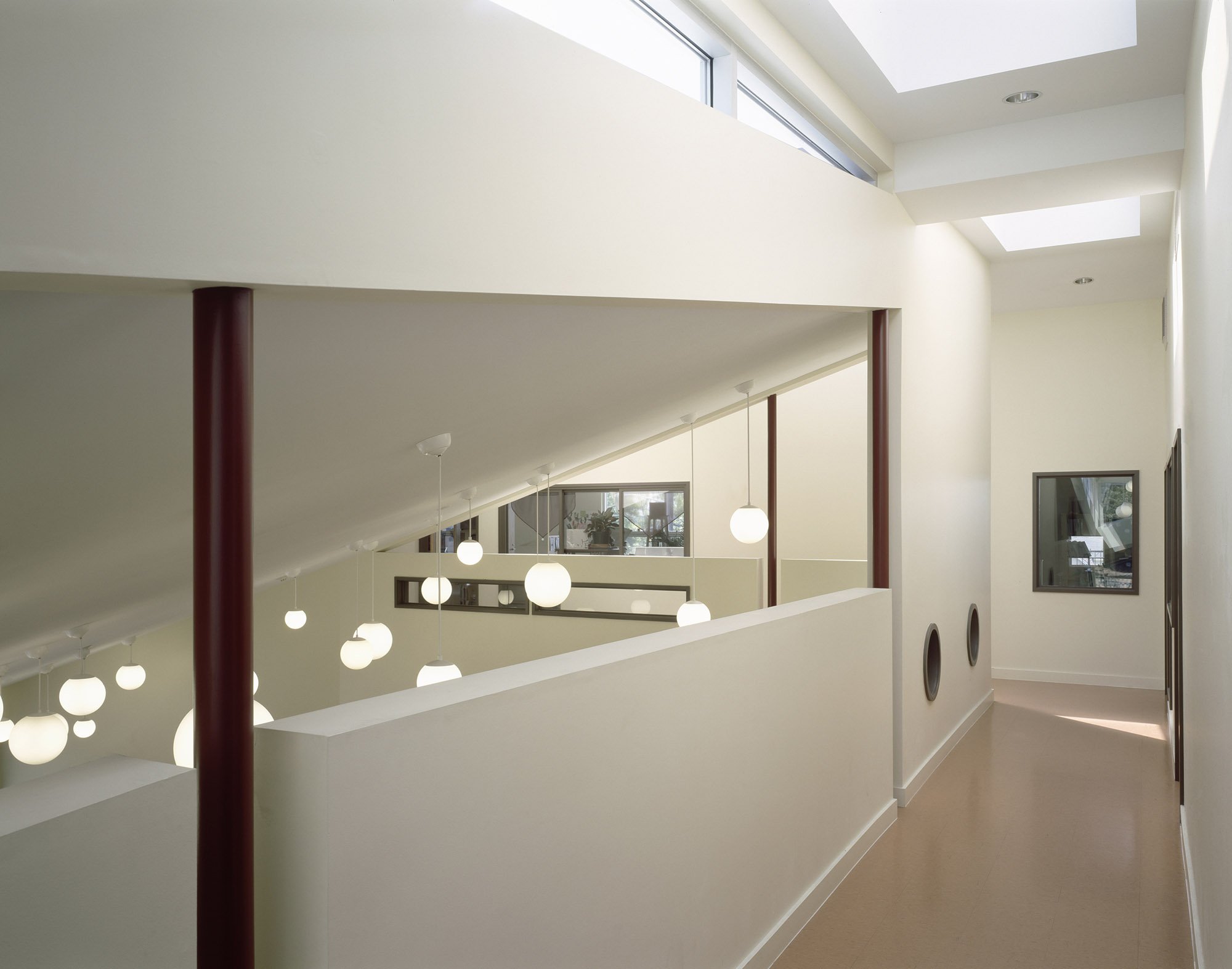 Hall 2.jpg