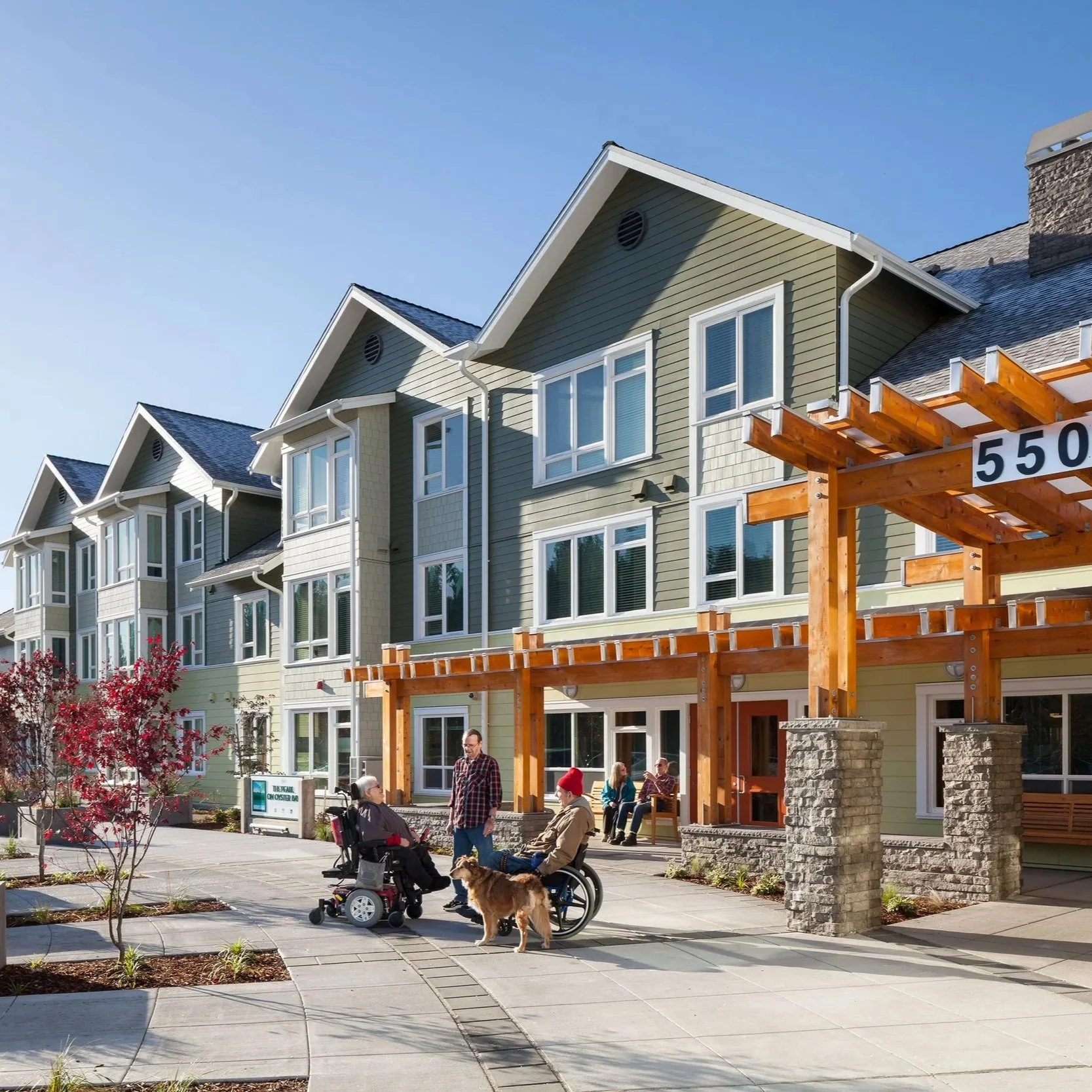   The Pearl on Oyster Bay  