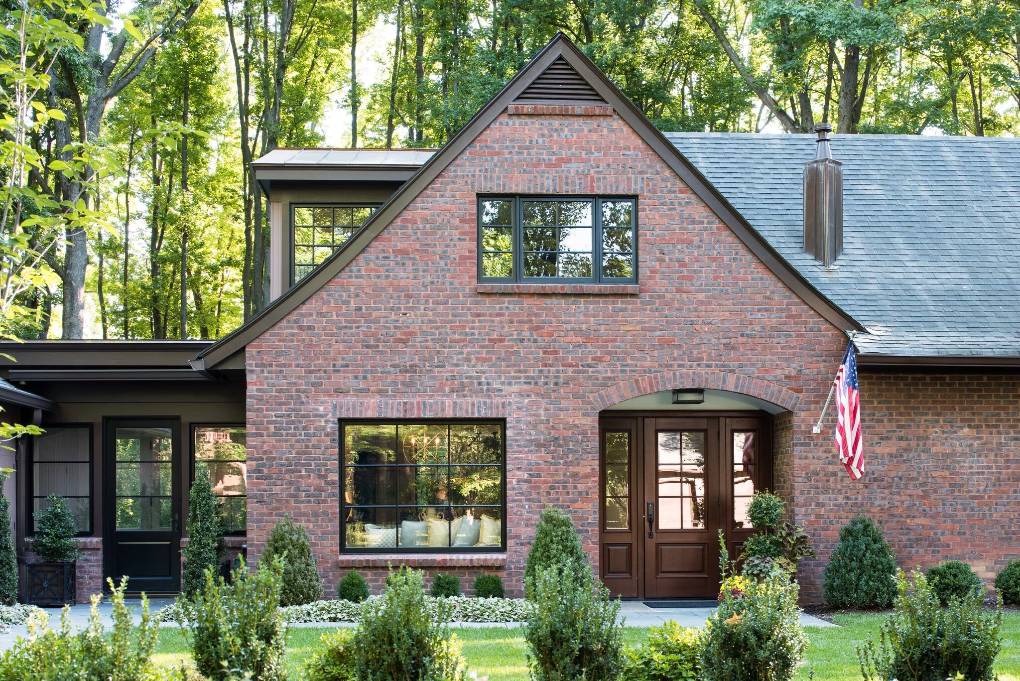 Exterior 3.jpg