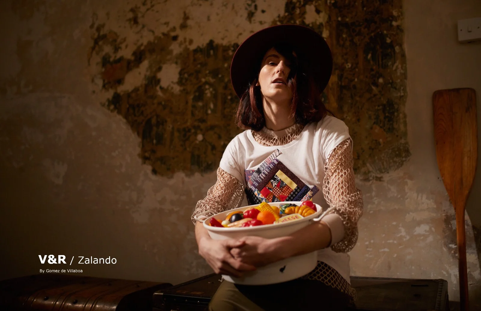 Viktor + Rolf/Zalando. Photography by Francisco Gomez de Villaboa. Hair by Ronnie Wood
