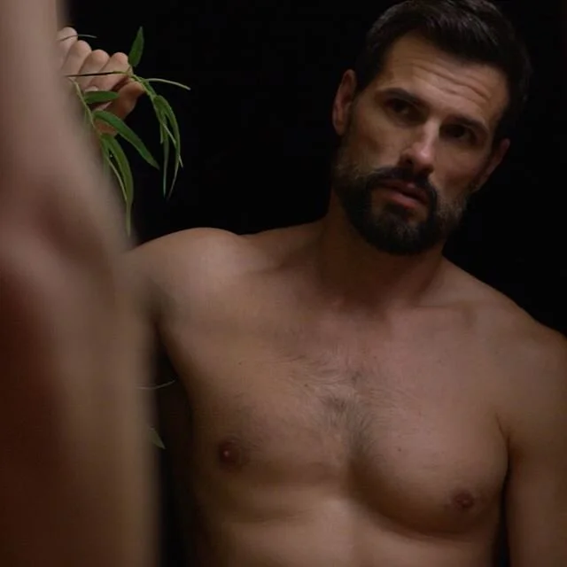 Wishing #soapstud @austinpeck a very Happy Birthday!  Catch up w/ him &amp; all your fave #daytimedivas on #tainteddreams ...now available on @amazonprimevideo @popstarmagazine #PopstarTVApp &amp; @ytanetwork #popstarweekend