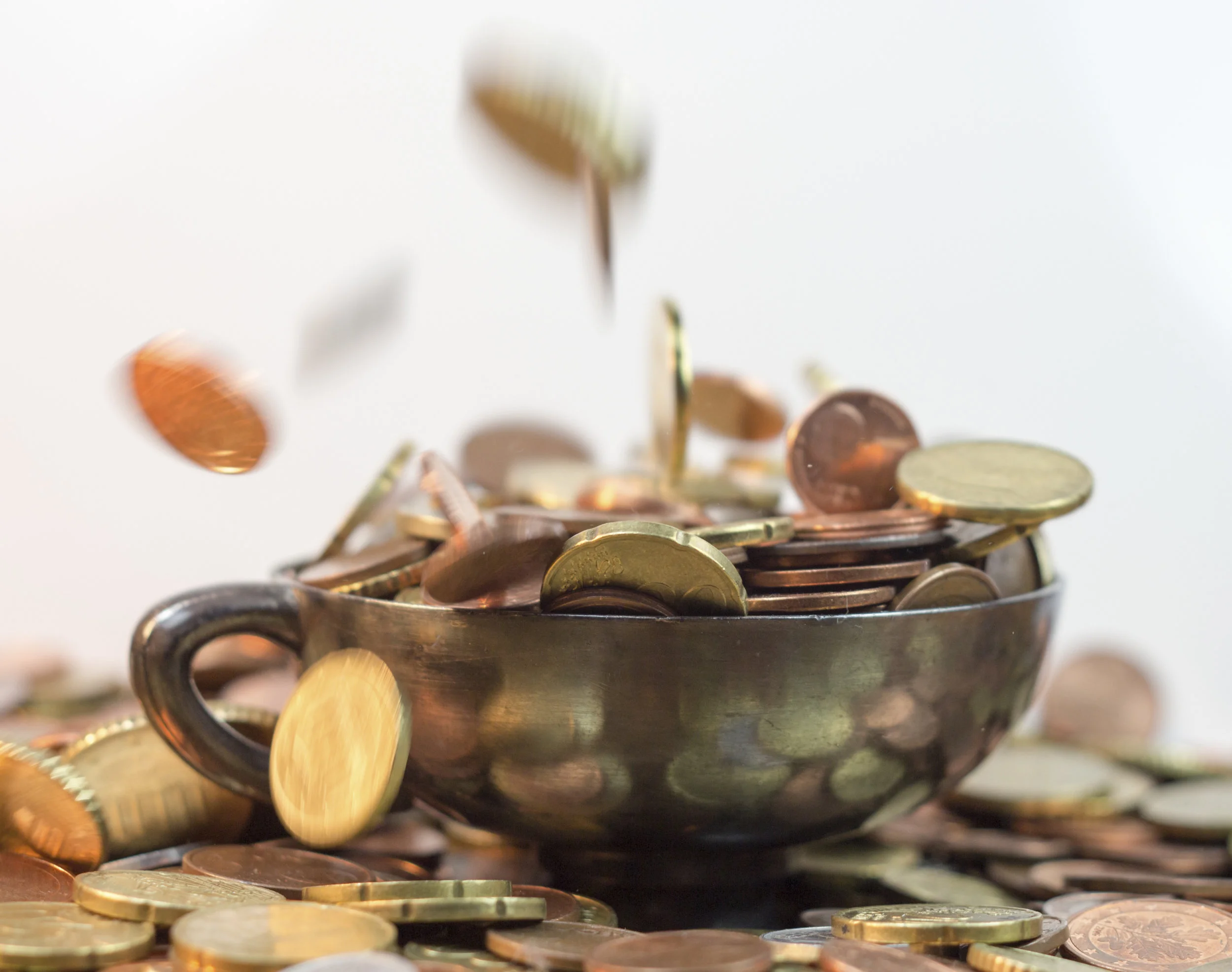 The Gold Party Scams How They Do It