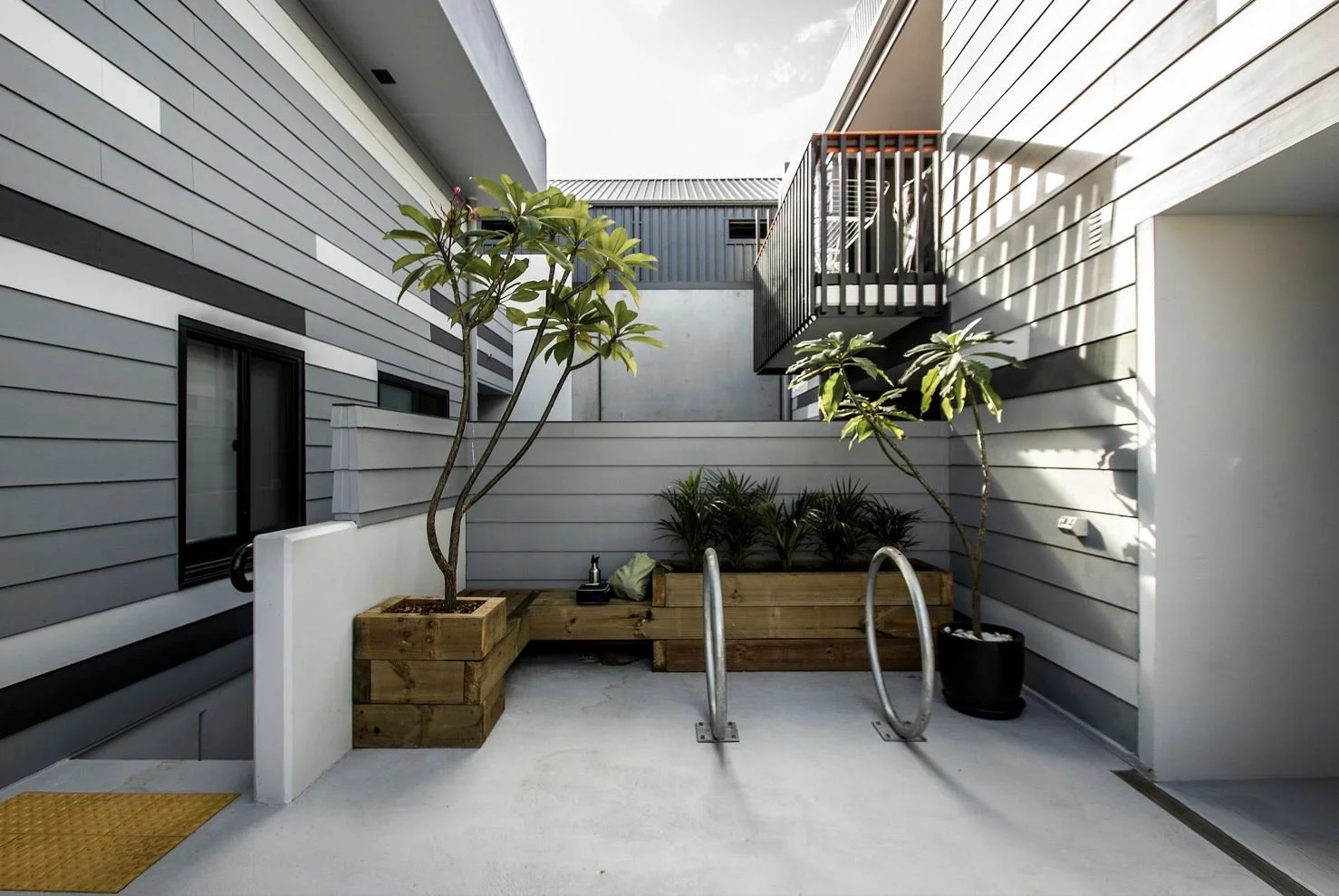 Ninth Ave Apartments