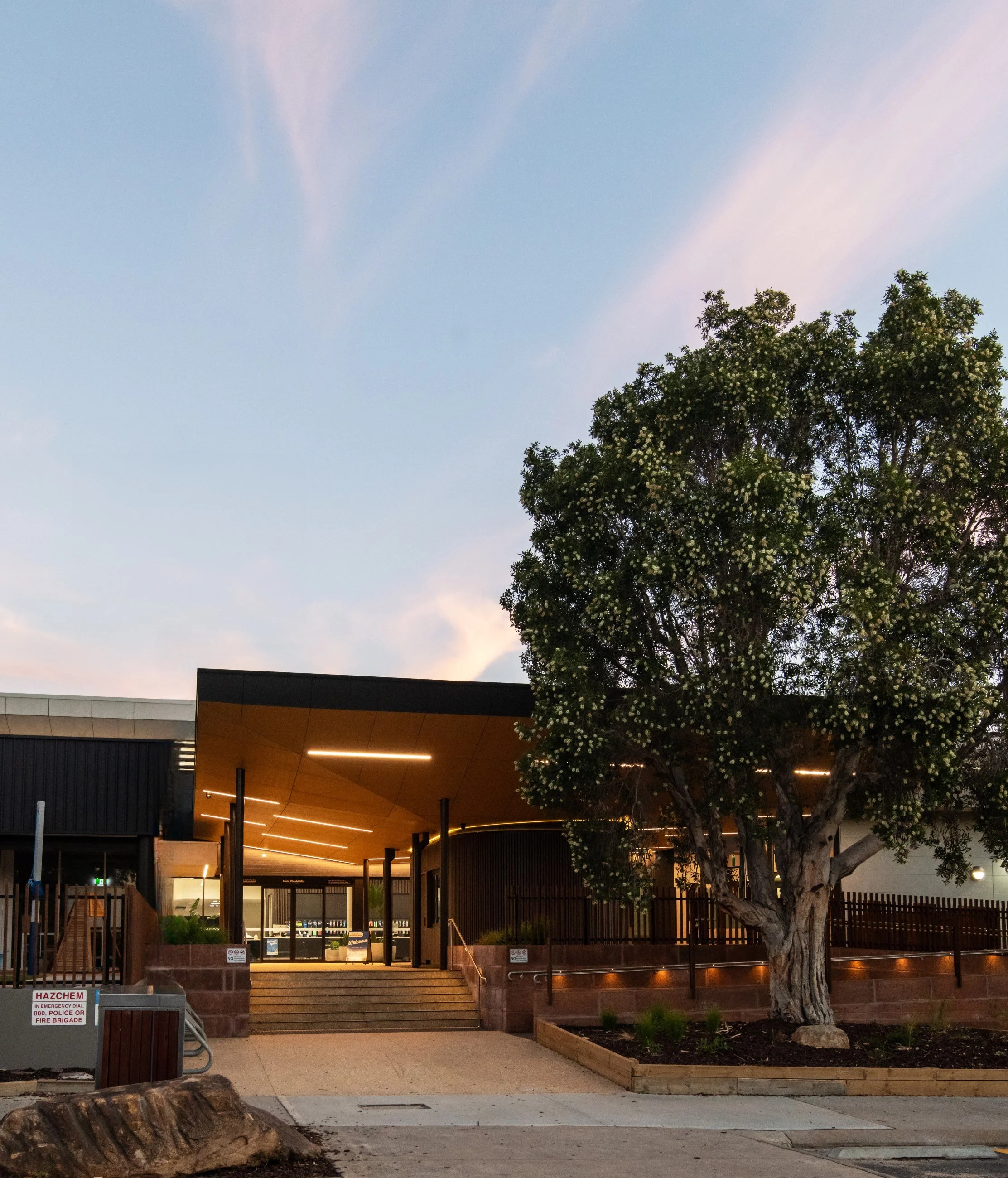 Margaret River Aquatic_LaurenTrickettPhoto_GRESLEYABAS_exterior 07.jpg
