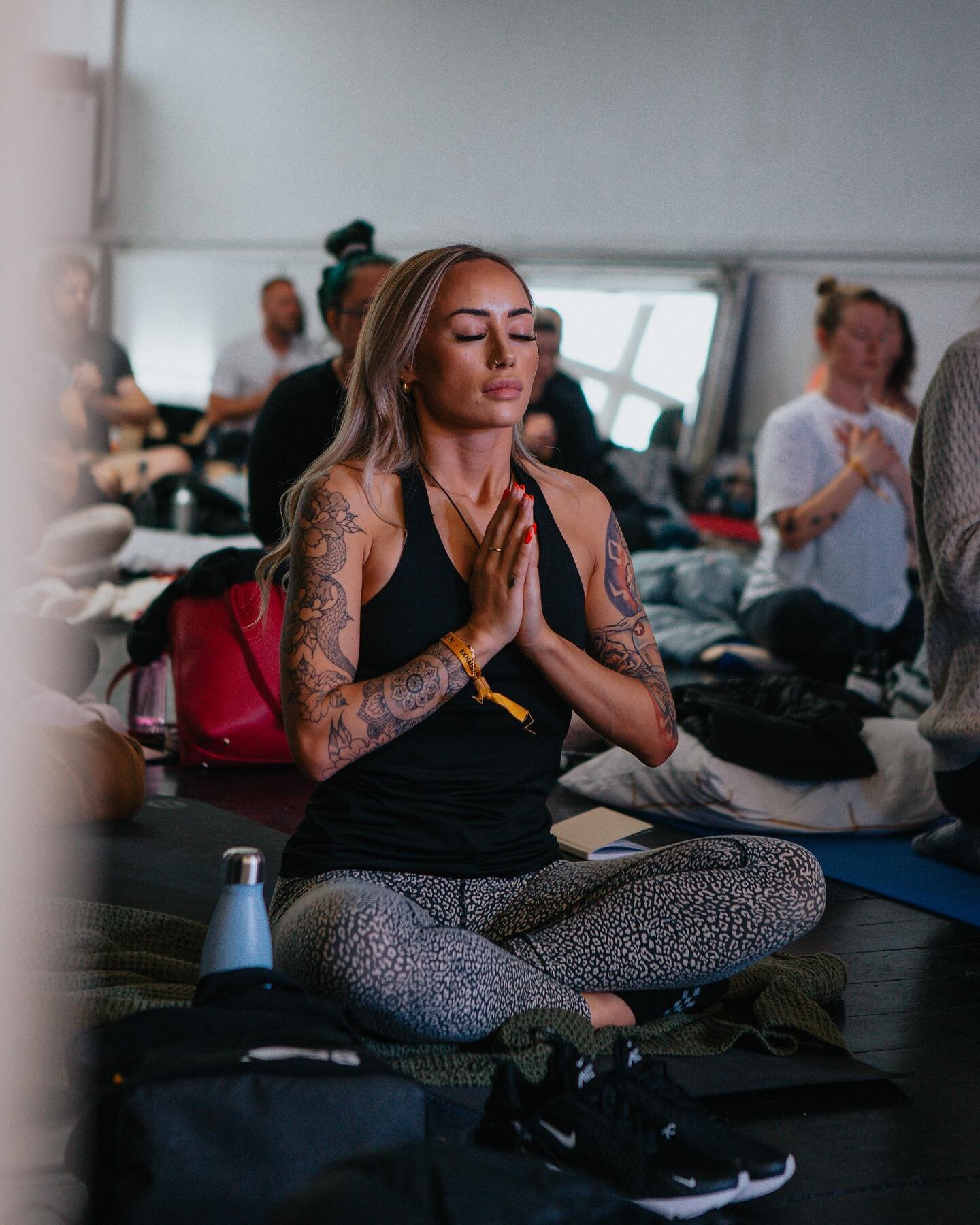 Common side effects of Owaken Breathwork!
⠀⠀⠀⠀⠀⠀⠀⠀⠀
*Self-love, appreciation and acceptance of who you are in mind, body and soul

*Having deep insights about why things are the way they are in your life, gaining clarity and feeling more empowered.

