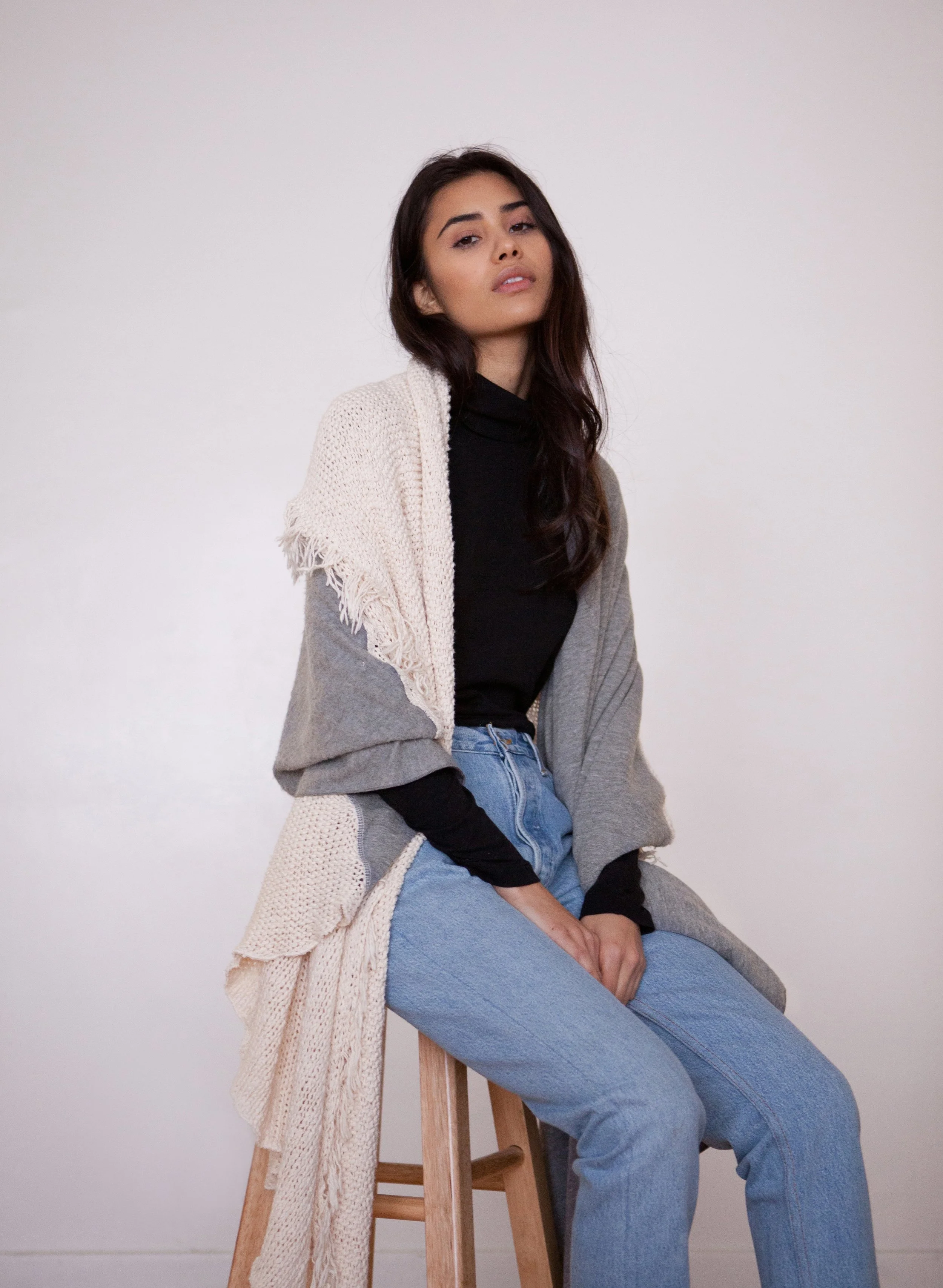 DONNI-Diagonal-Knit-Cream-Scarf.jpg